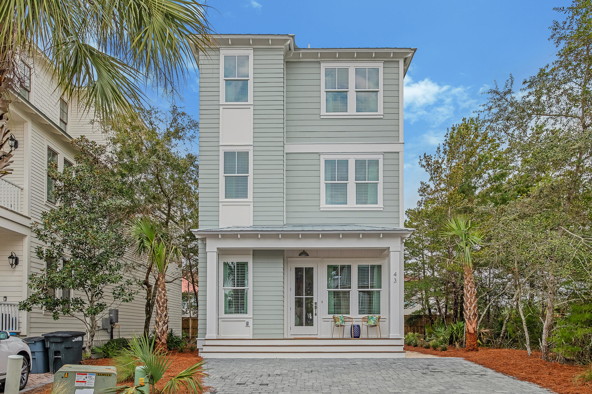 COTTAGES AT SEAGROVE - Residential