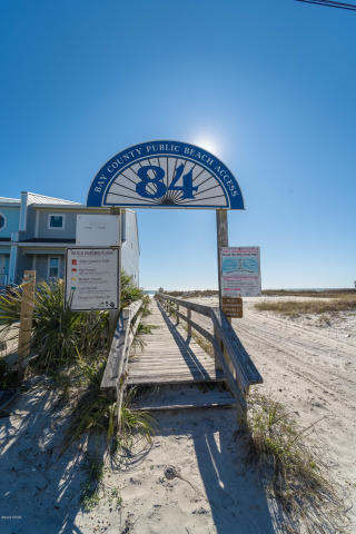 Laguna Beach Estates 7th Add - Residential