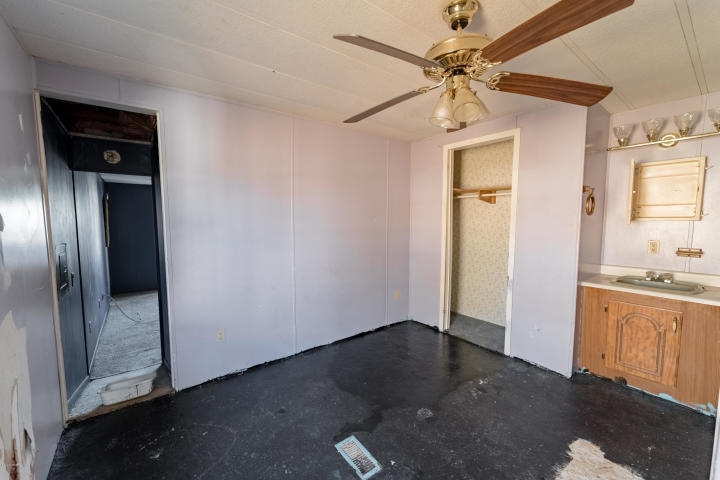 Laguna Beach Estates 7th Add - Residential