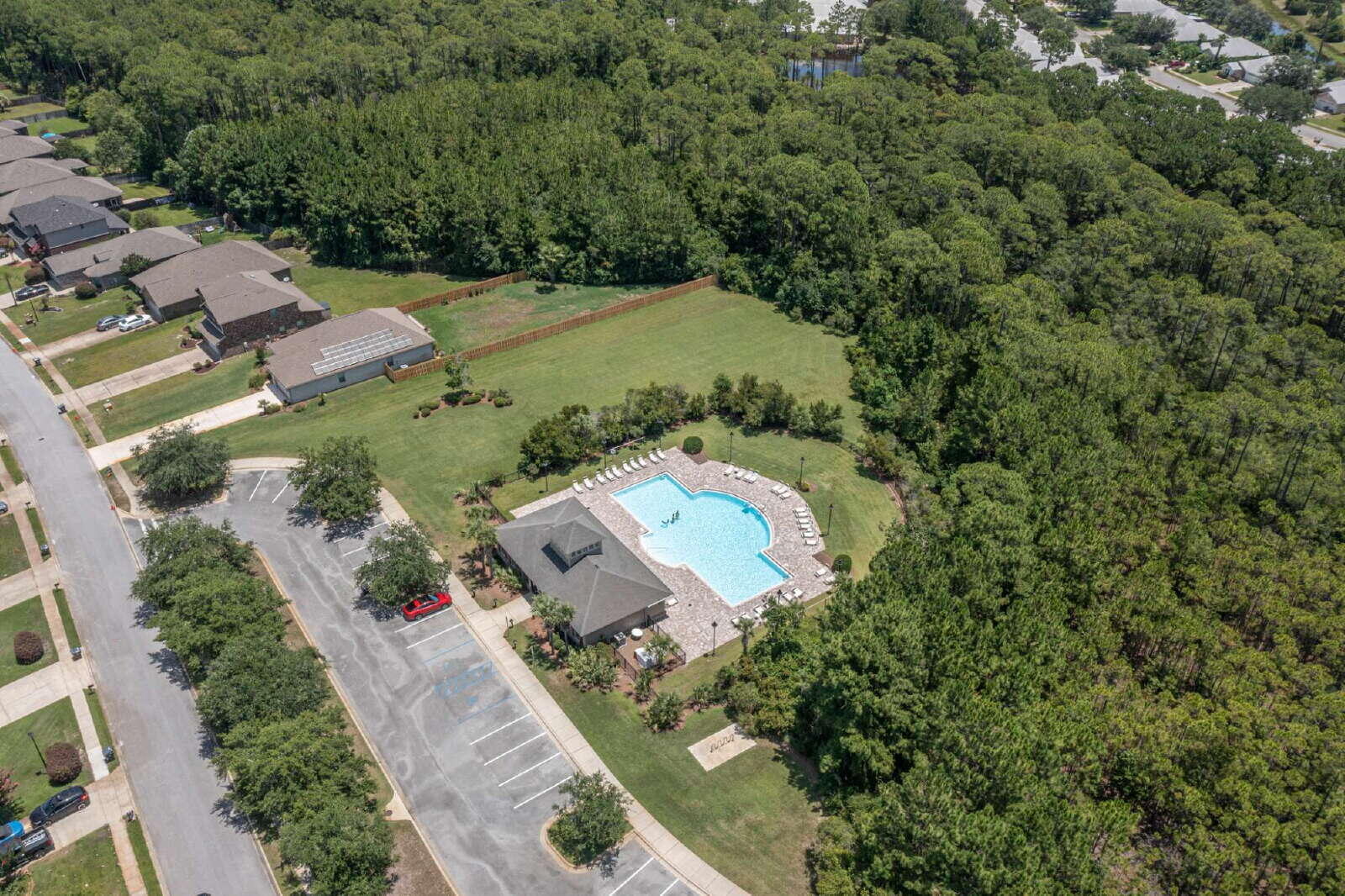 DRIFTWOOD ESTATES - Residential Lease