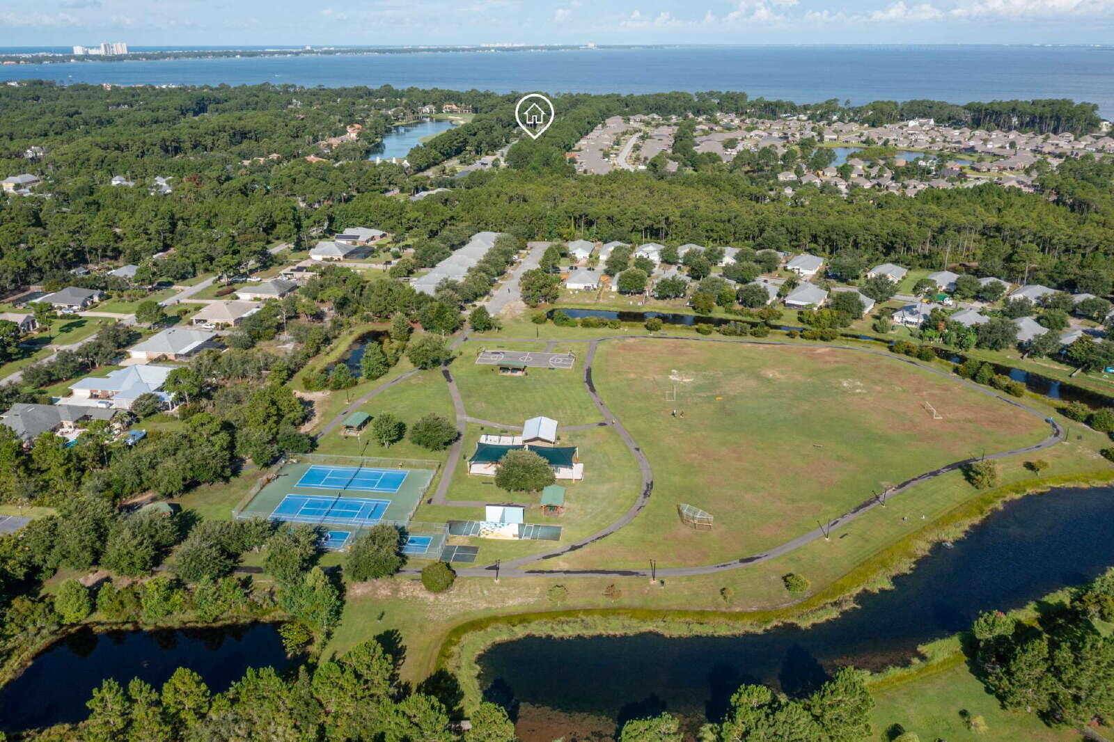 DRIFTWOOD ESTATES - Residential Lease