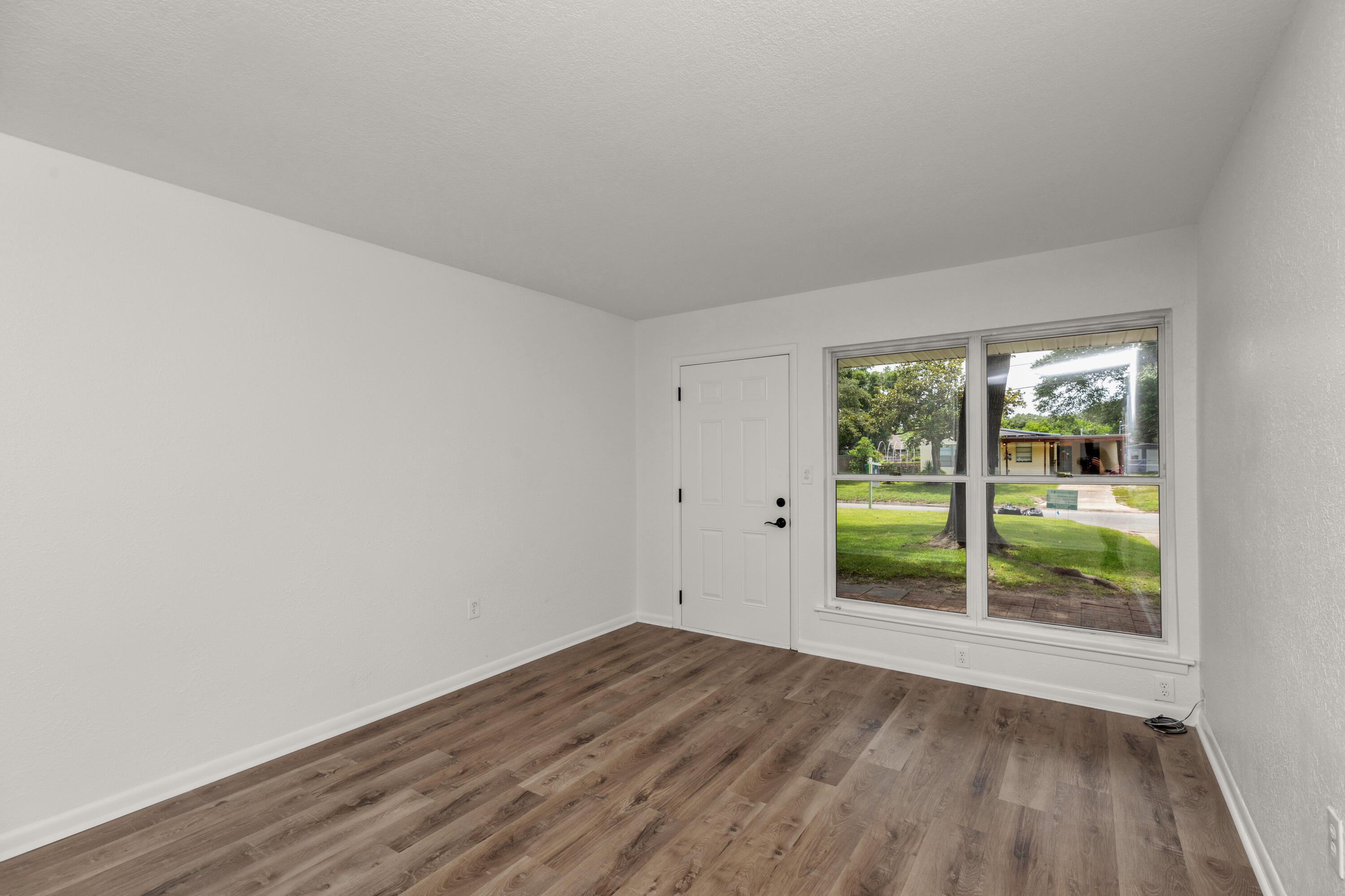 GARNIERS ADDS - Residential