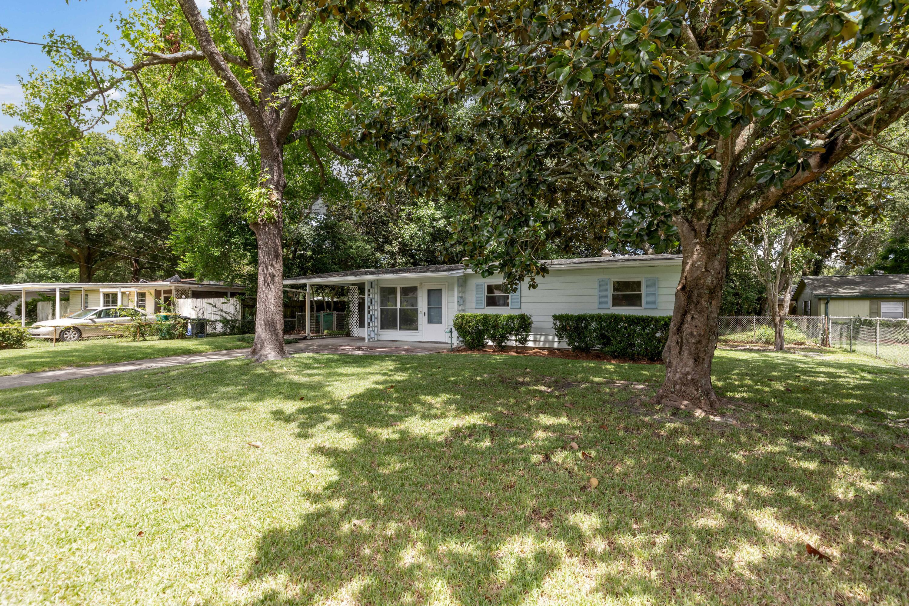 GARNIERS ADDS - Residential