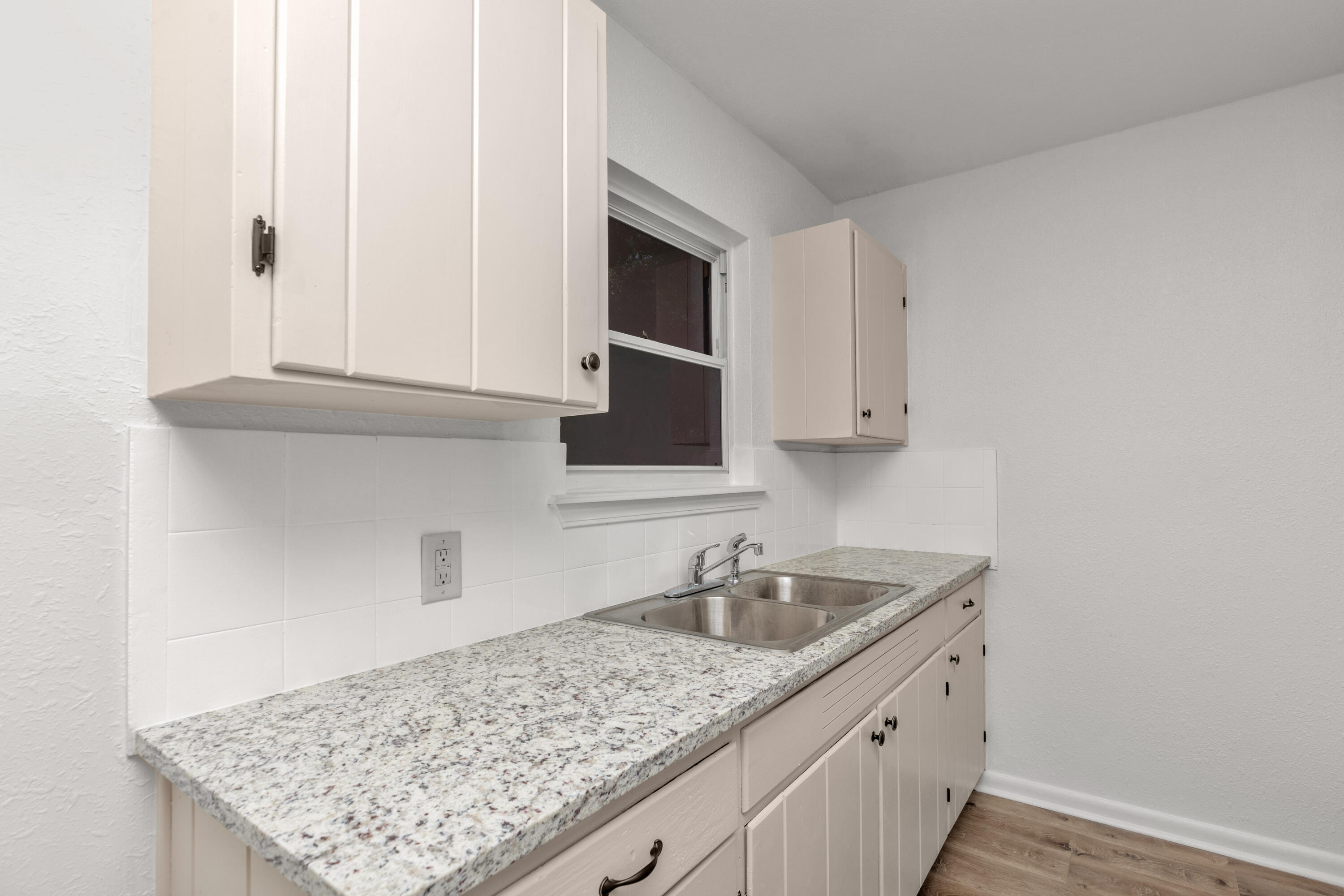 GARNIERS ADDS - Residential