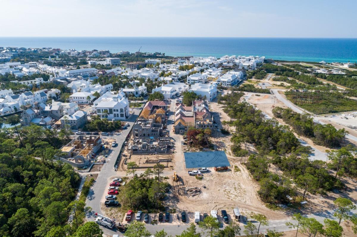 Alys Beach homesite fronting the serene North Turtle Bale Spring with natural landscape and meandering paths ultimately leading to the Gulf of Mexico. This large homesite offers opportunity for a generous home with 2 car garage accessed from Whalebone Alley and located in a newly developed area in Alys Beach.