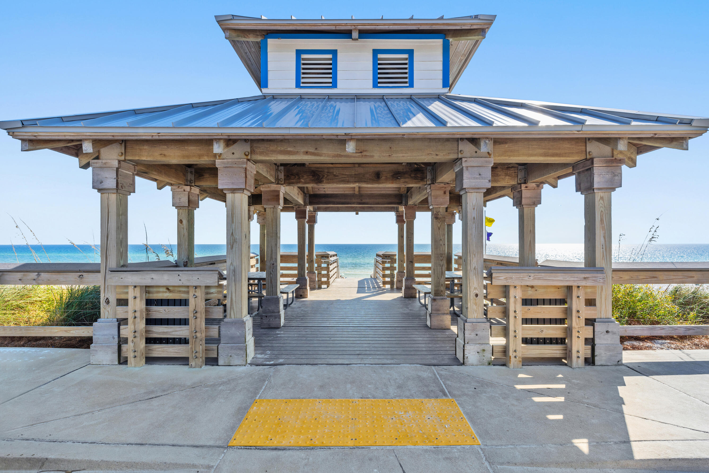 BAYSIDE - Residential