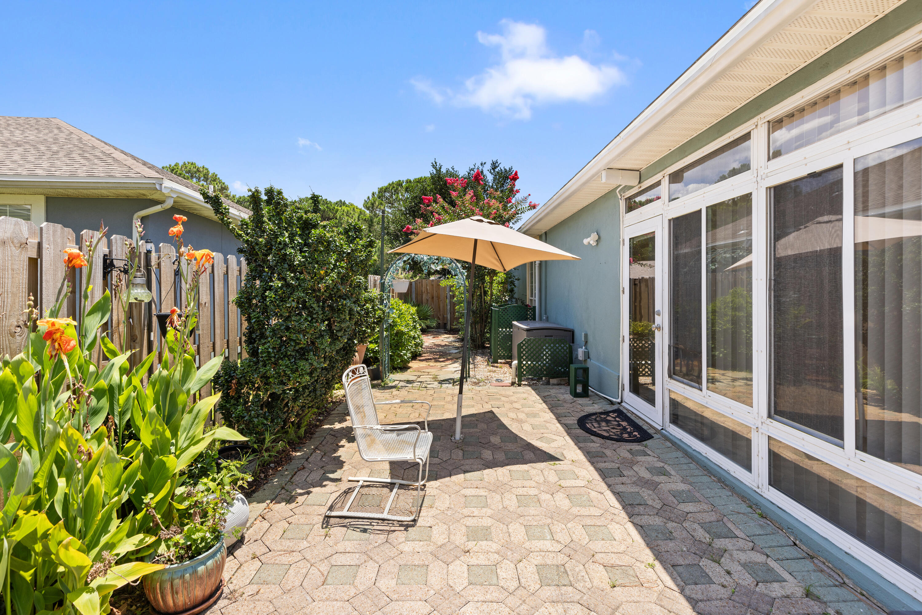 BAYSIDE - Residential
