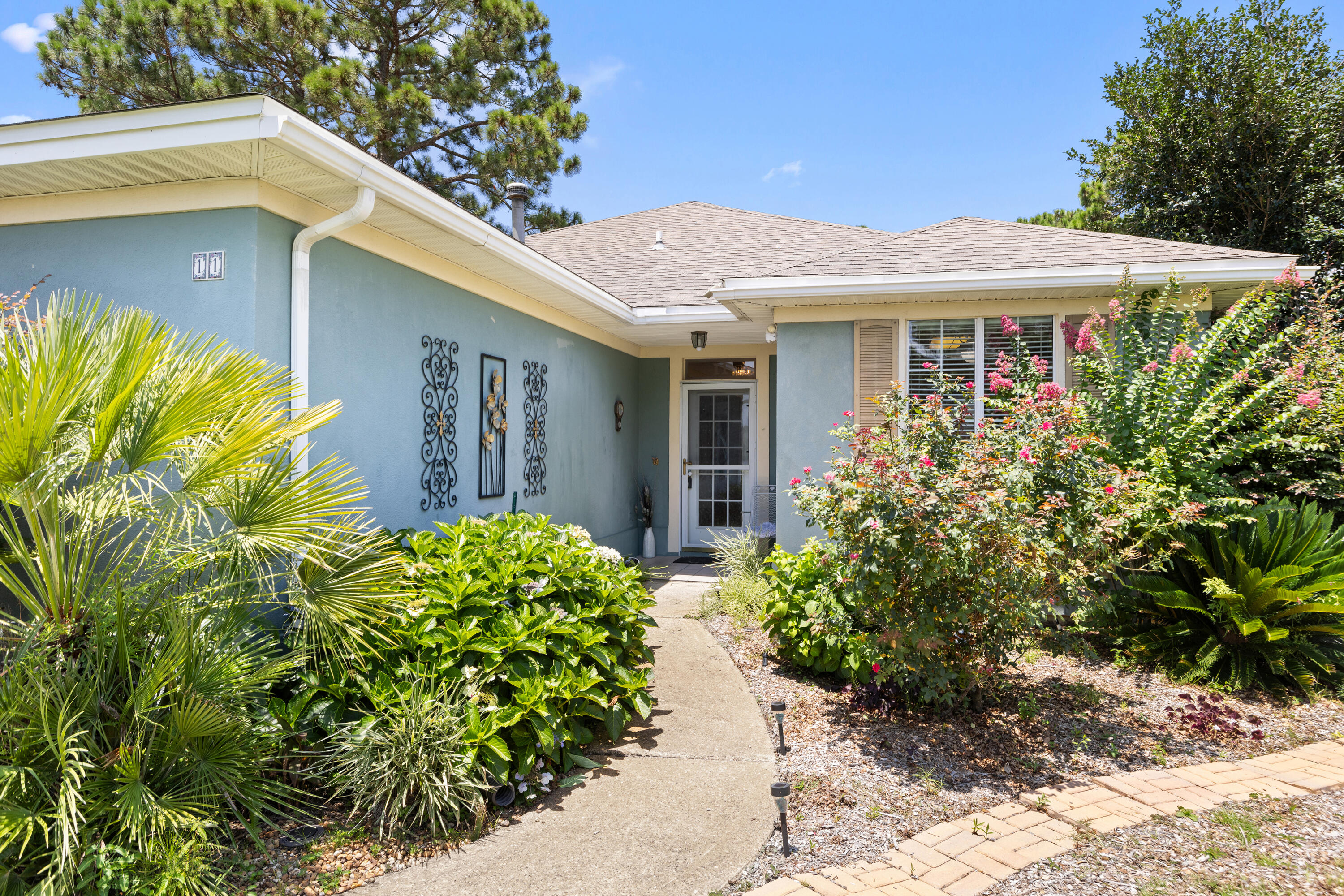 BAYSIDE - Residential