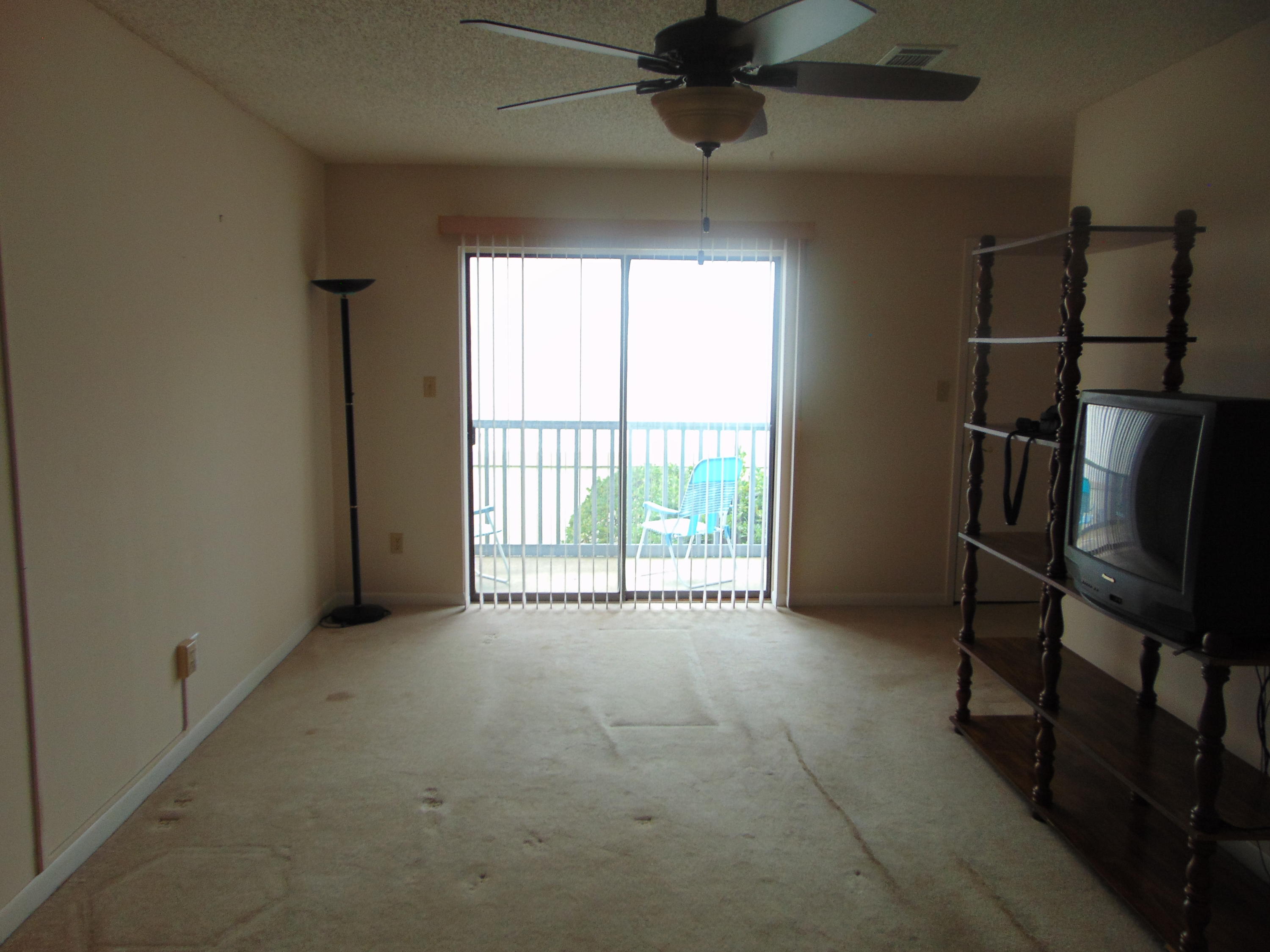 COMMODORES LANDING - Residential