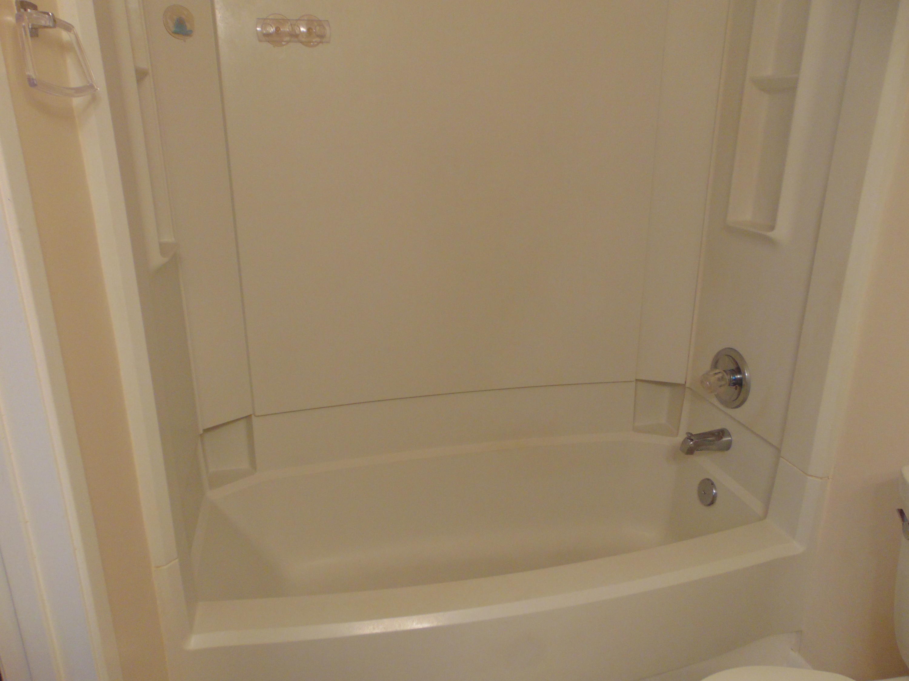 COMMODORES LANDING - Residential