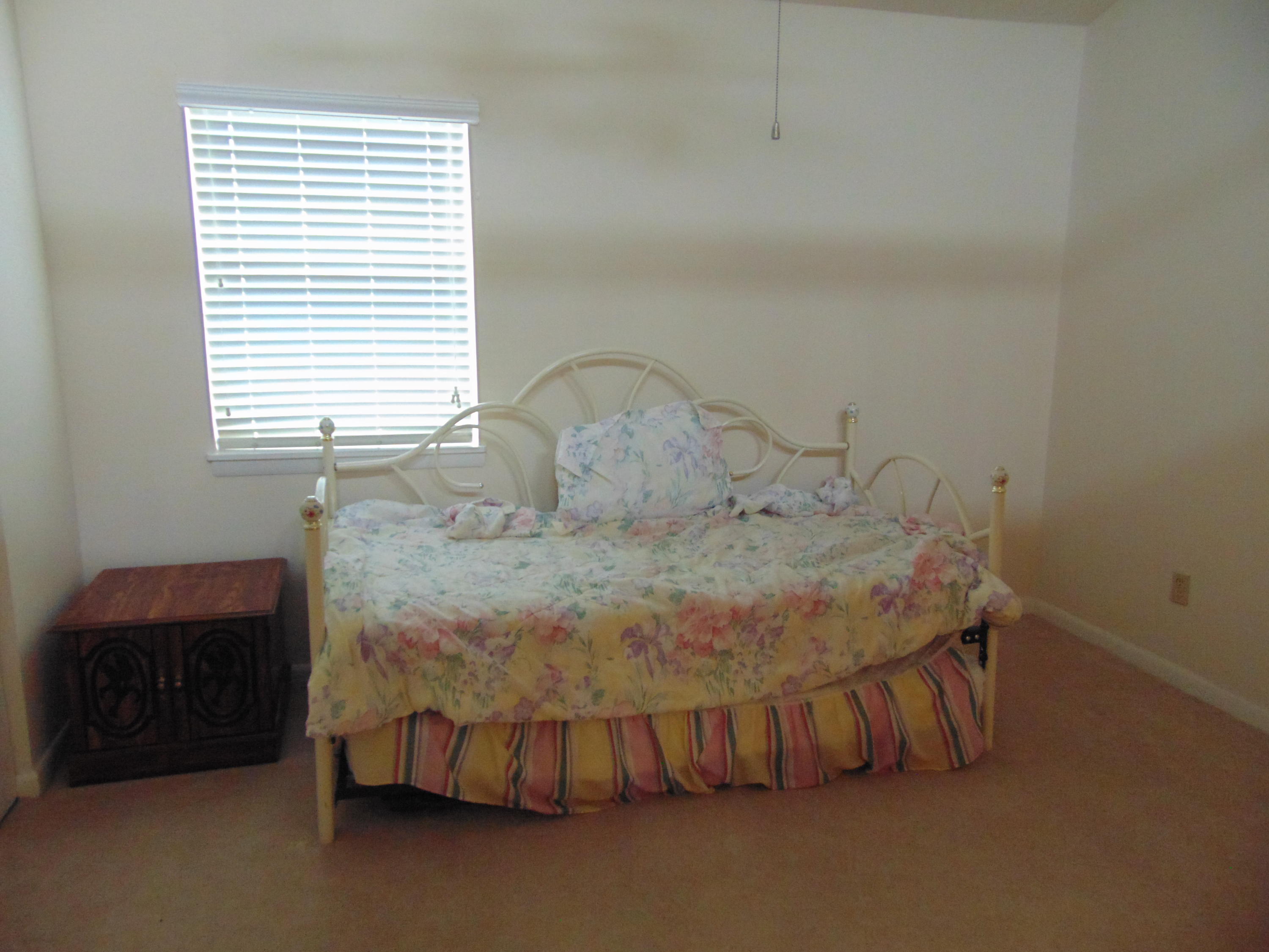 COMMODORES LANDING - Residential