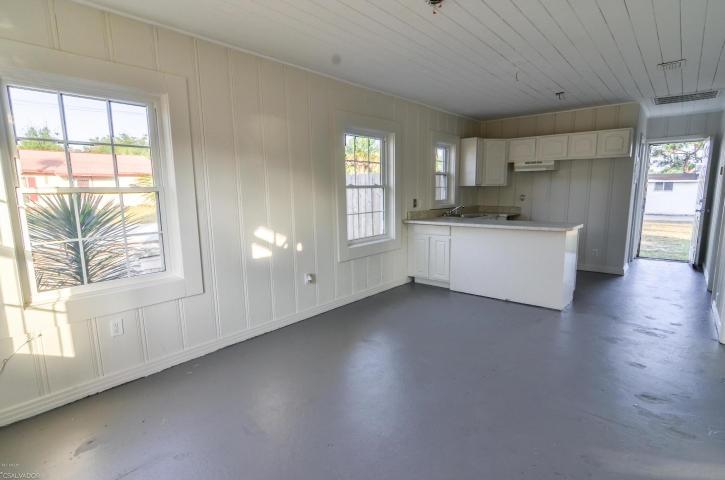 LAGUNA BEACH 2ND ADDN - Residential