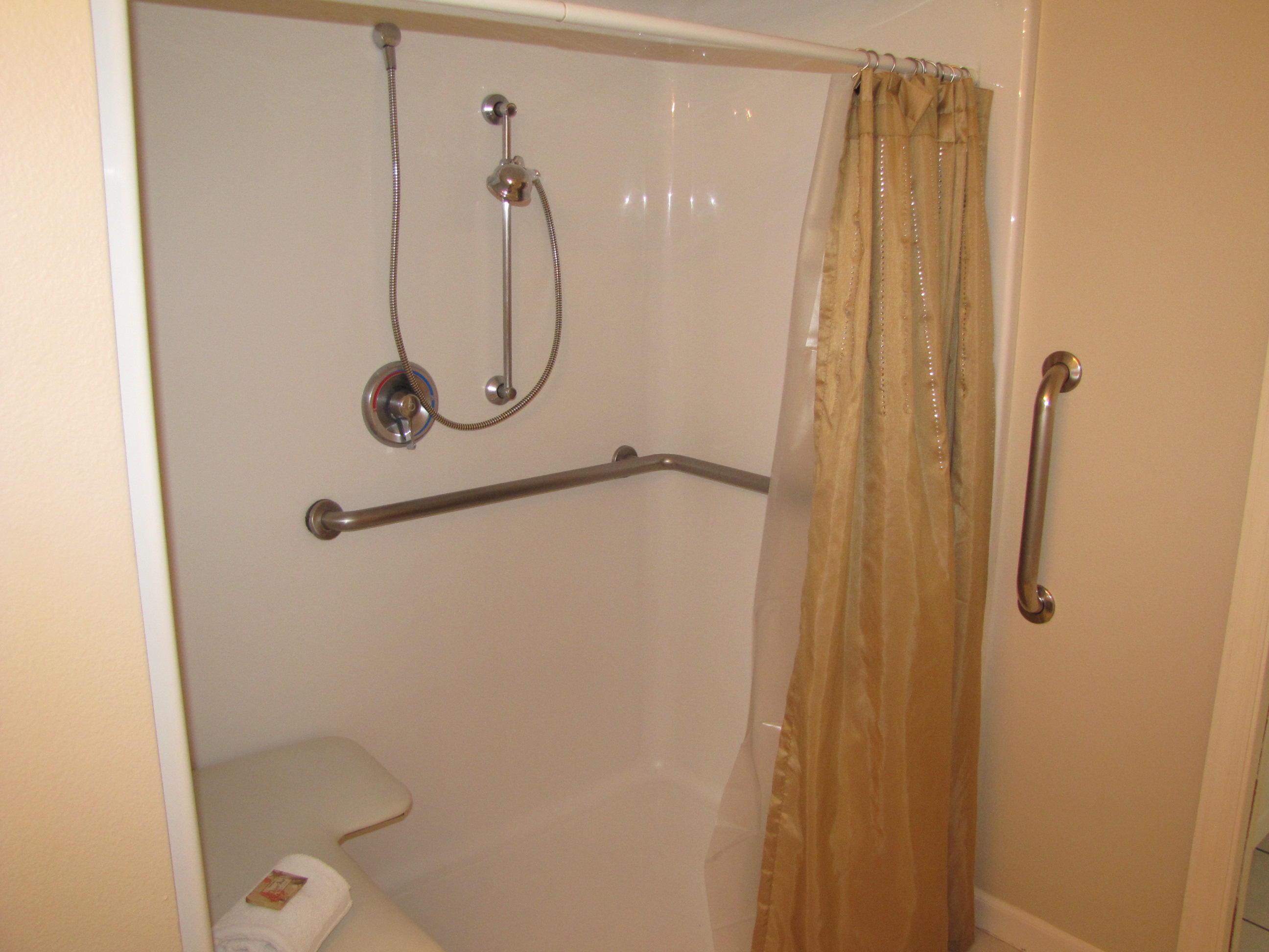 SEACREST CONDOMINIUMS - Residential