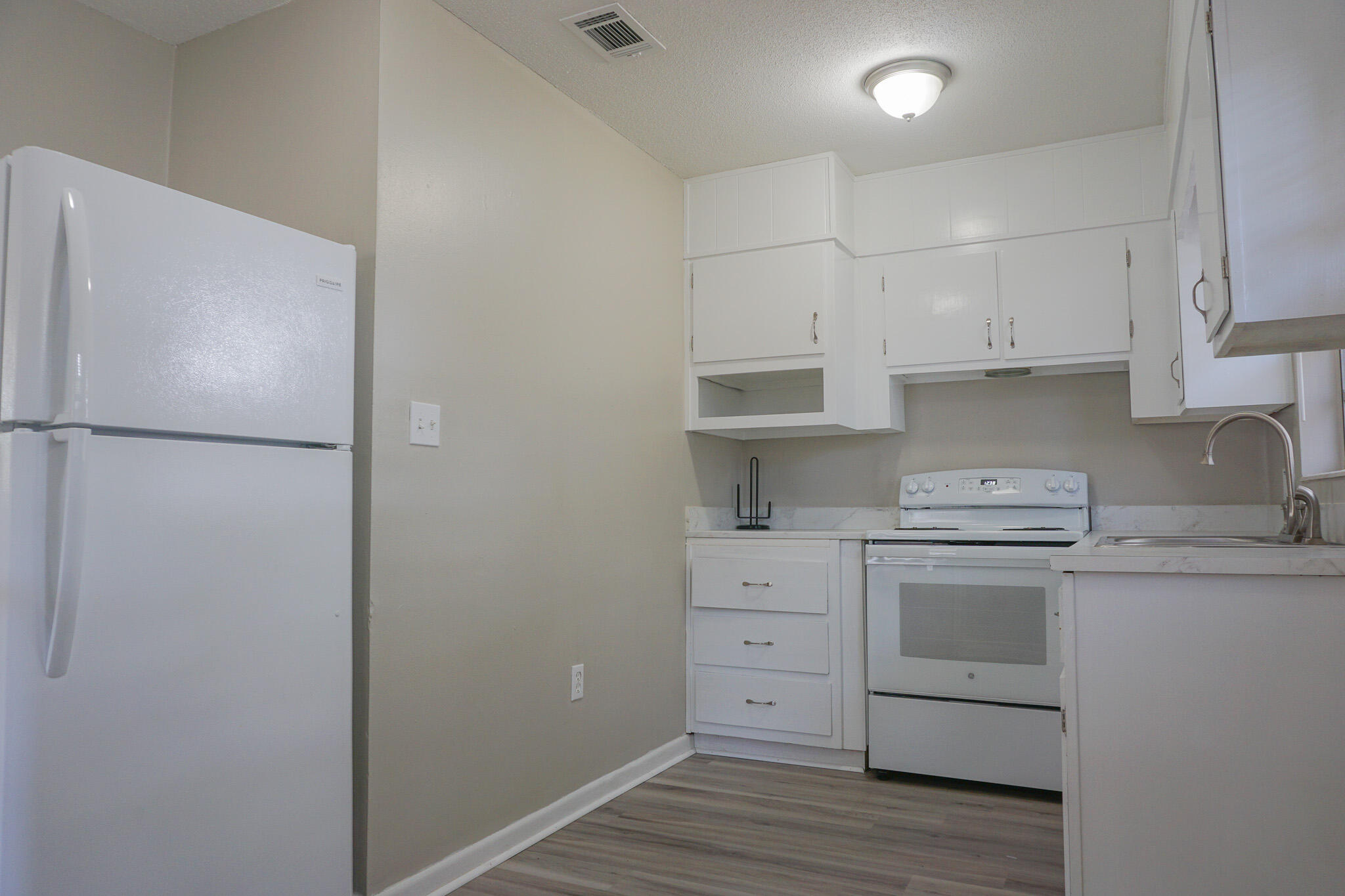 BEULAH ST - Residential Lease