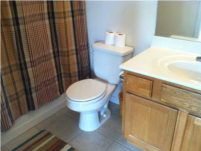 SHELL PARK CONDO - Residential