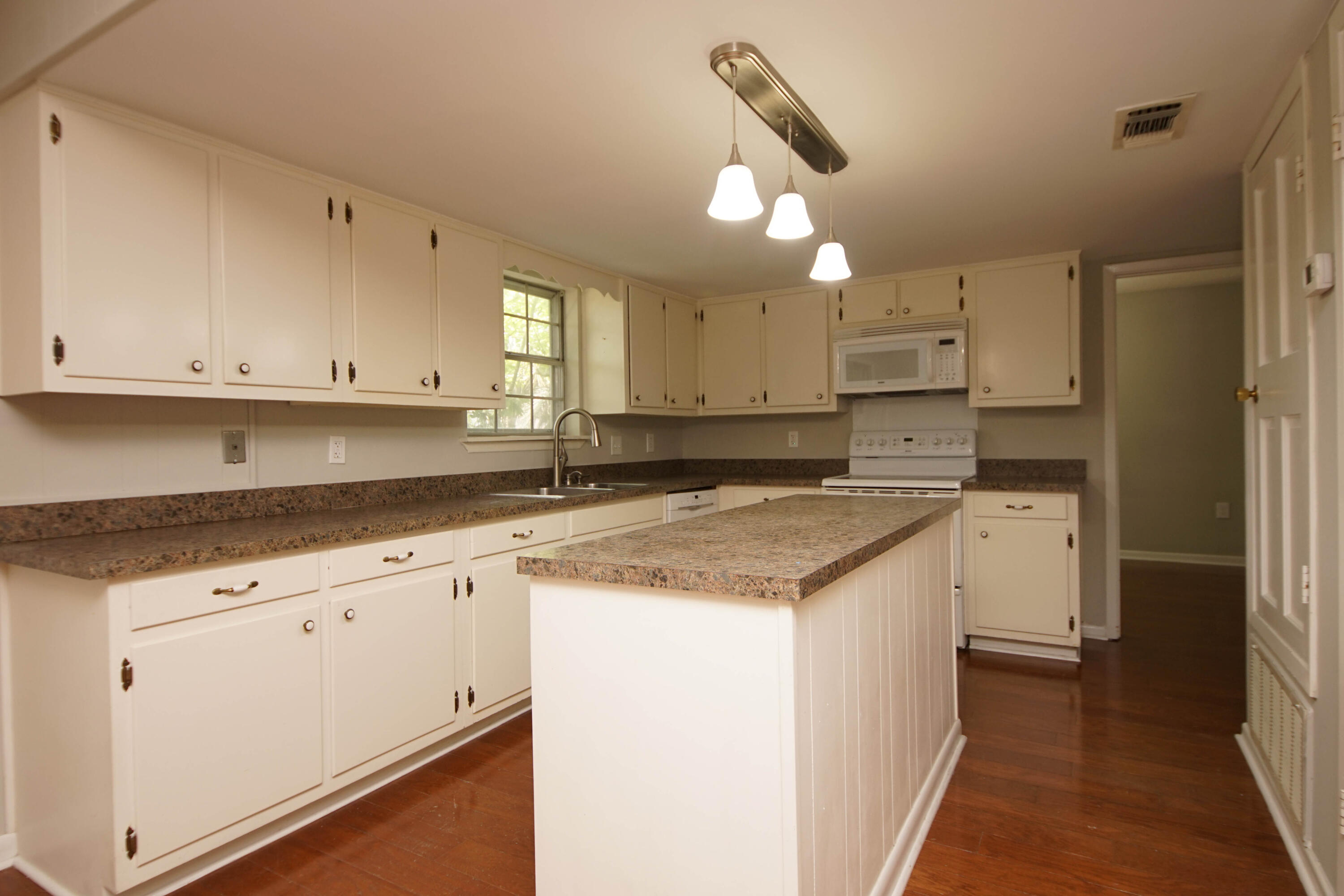 KENWOOD S/D - Residential