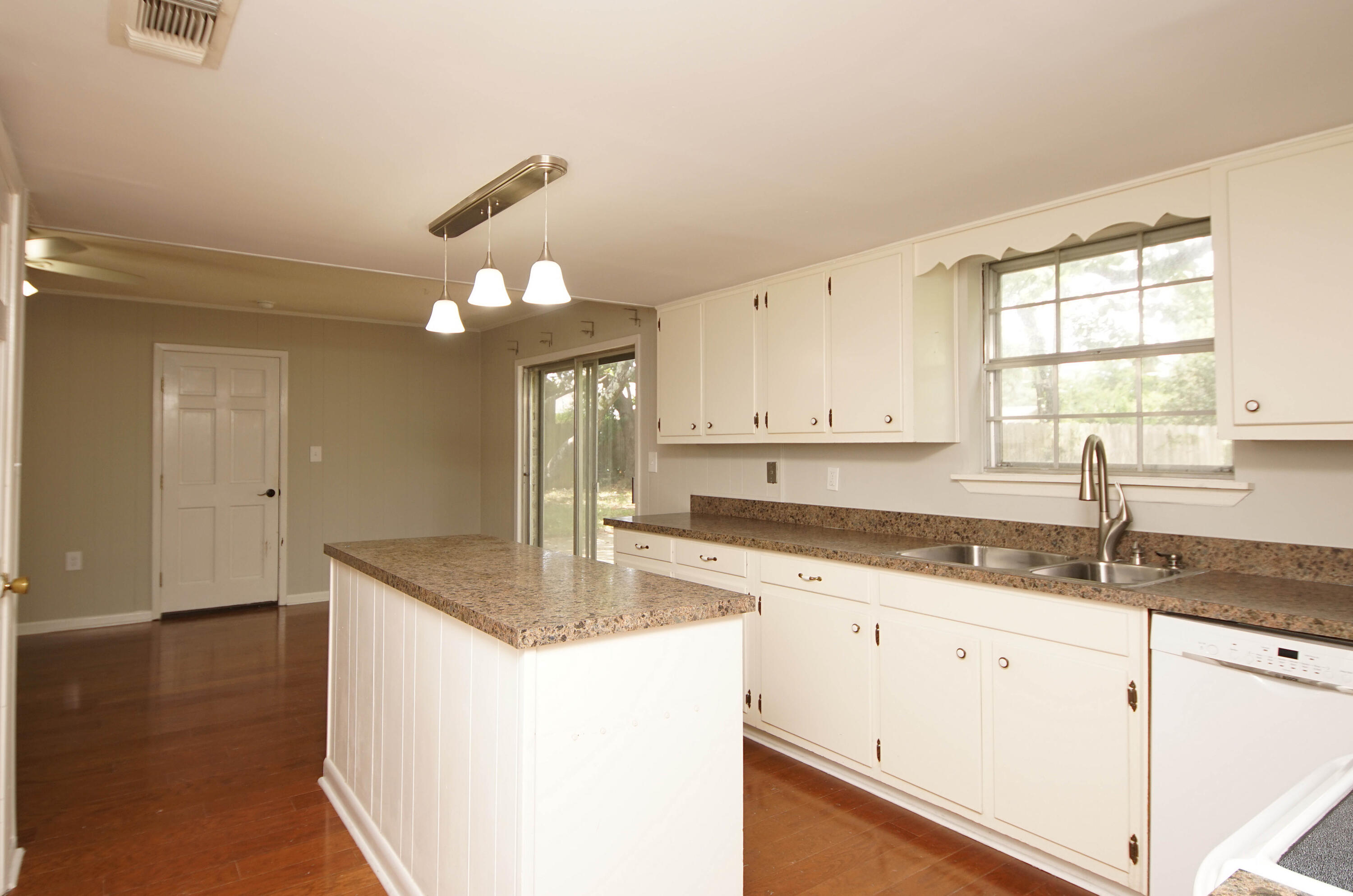 KENWOOD S/D - Residential