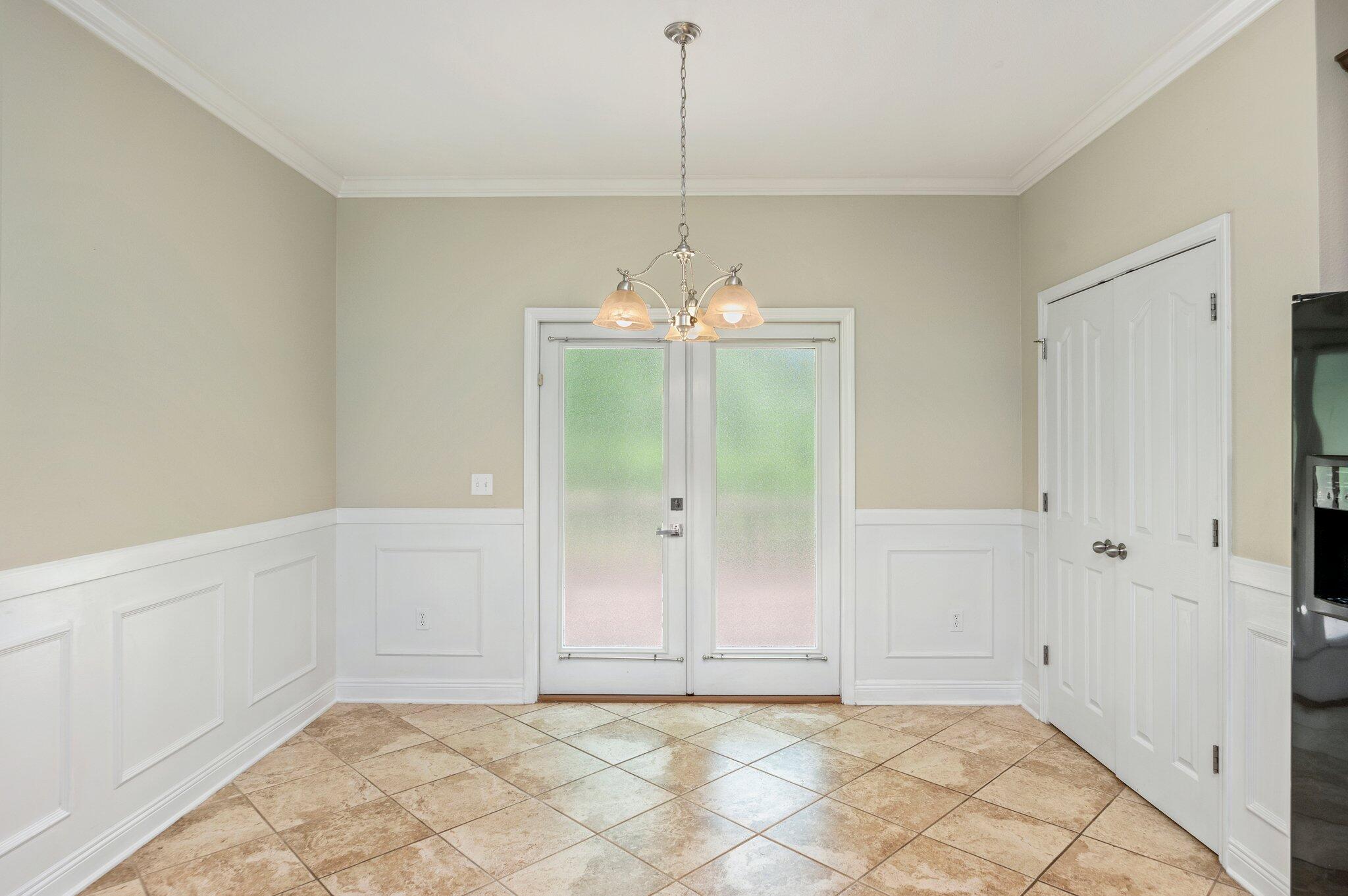 ROLLING RIDGE - Residential Lease