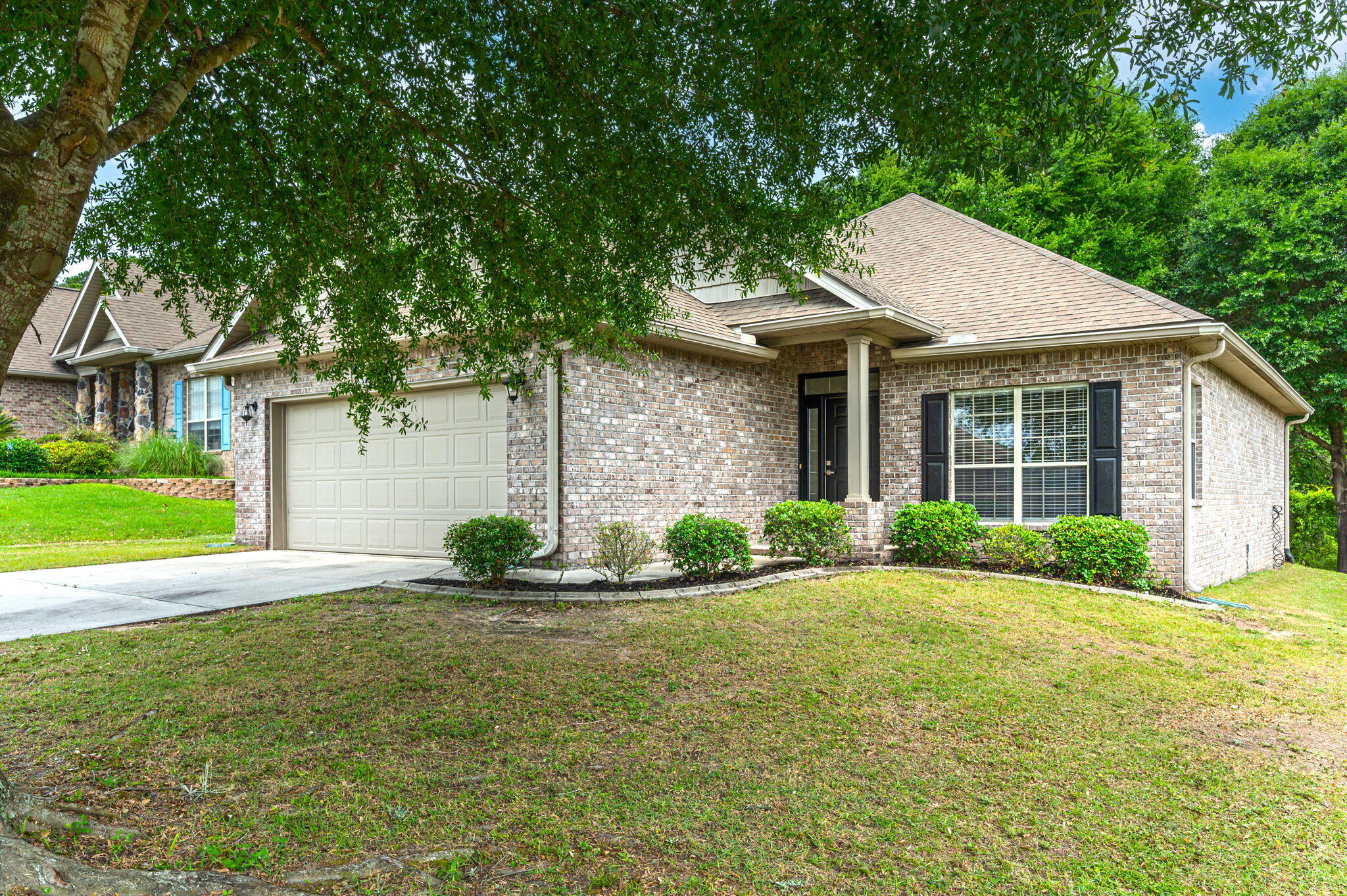 ROLLING RIDGE - Residential Lease