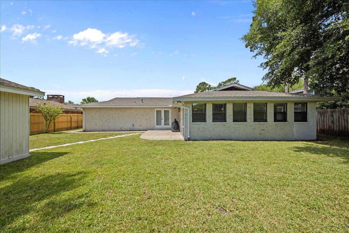 PALM ESTATES UNIT 3 - Residential