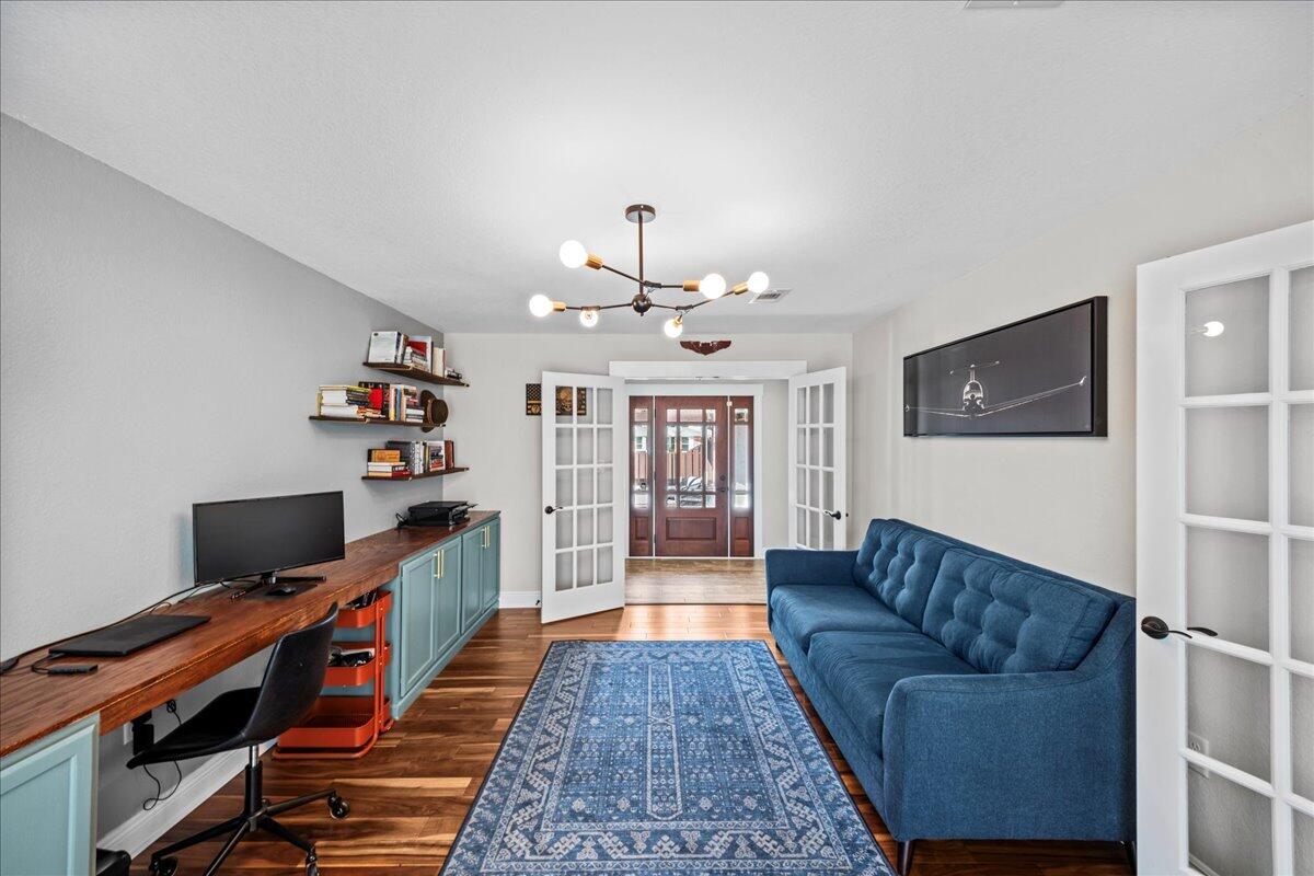 PALM ESTATES UNIT 3 - Residential