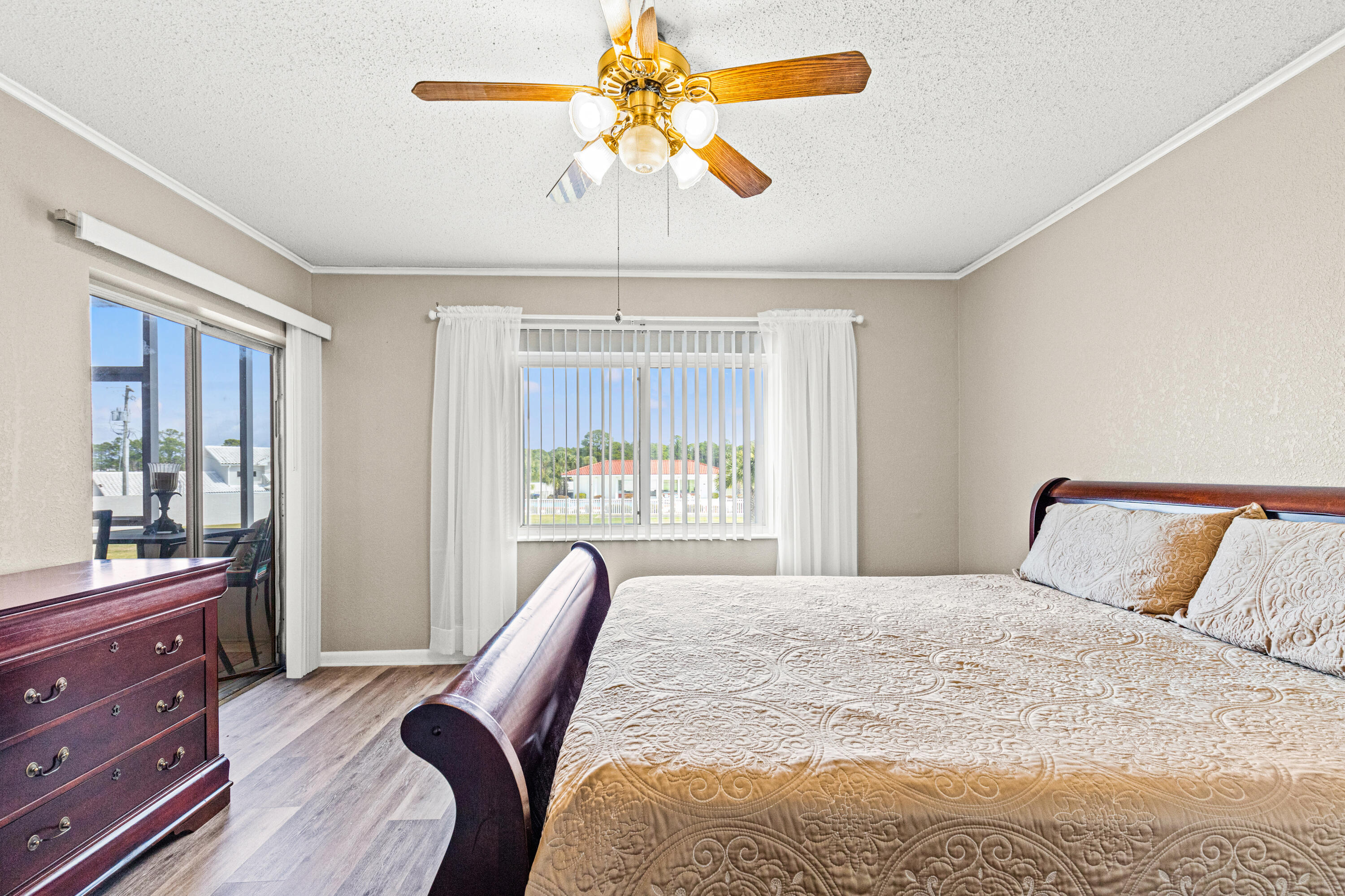 LEISURE 1 CONDO - Residential