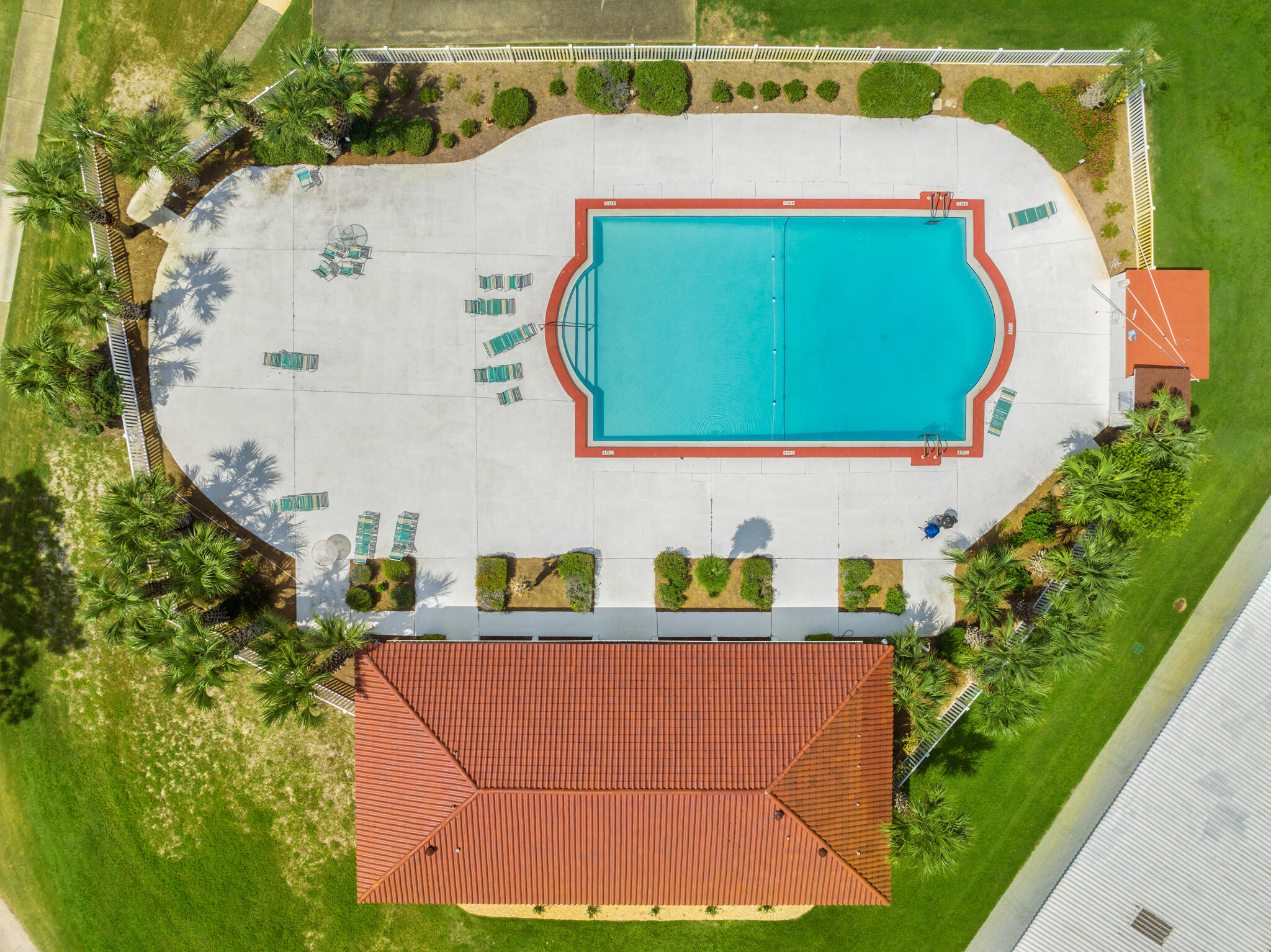 LEISURE 1 CONDO - Residential
