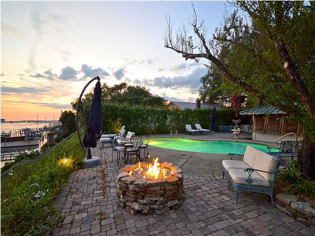 EAST PASS ADDN TO DESTIN - Residential