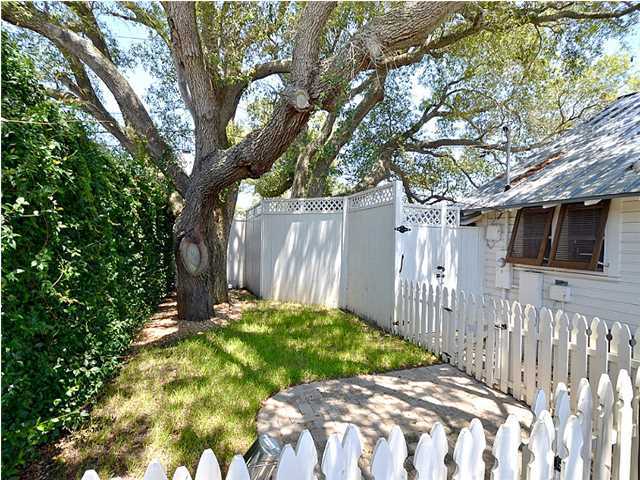 EAST PASS ADDN TO DESTIN - Residential