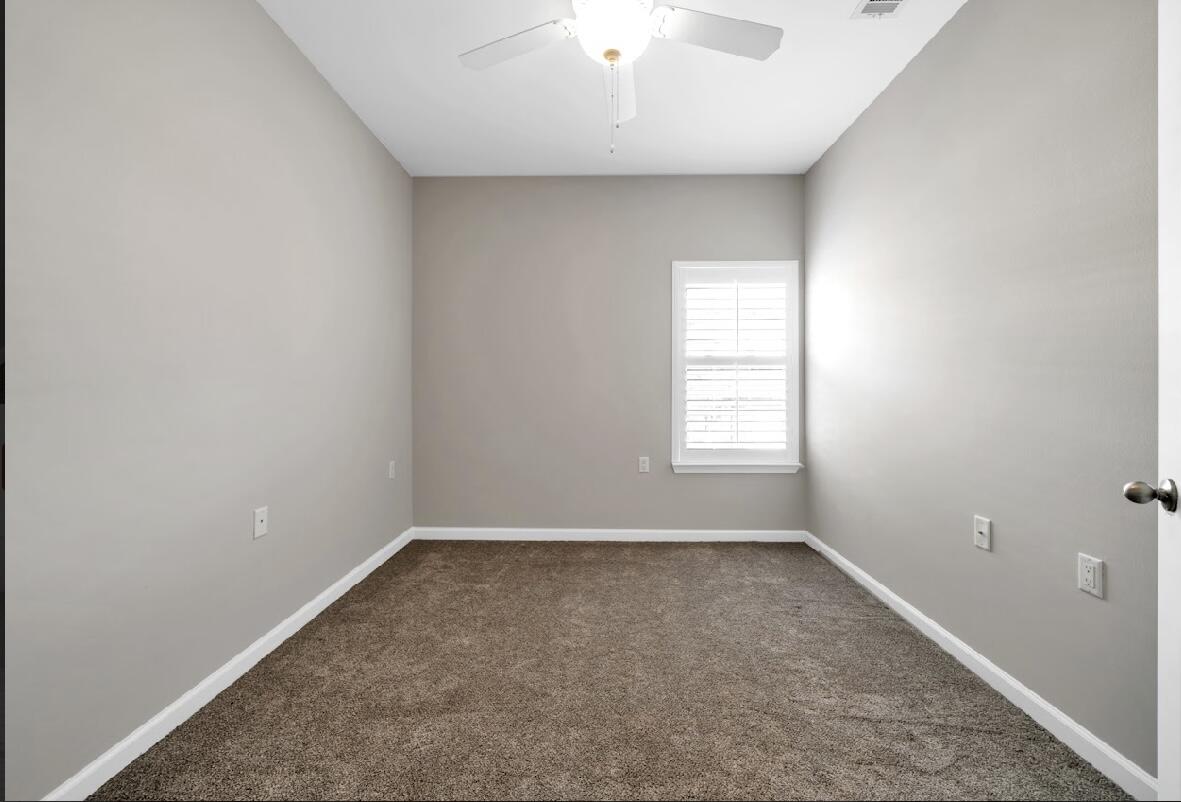 TRADITIONS AT WALTON OAKS - Residential