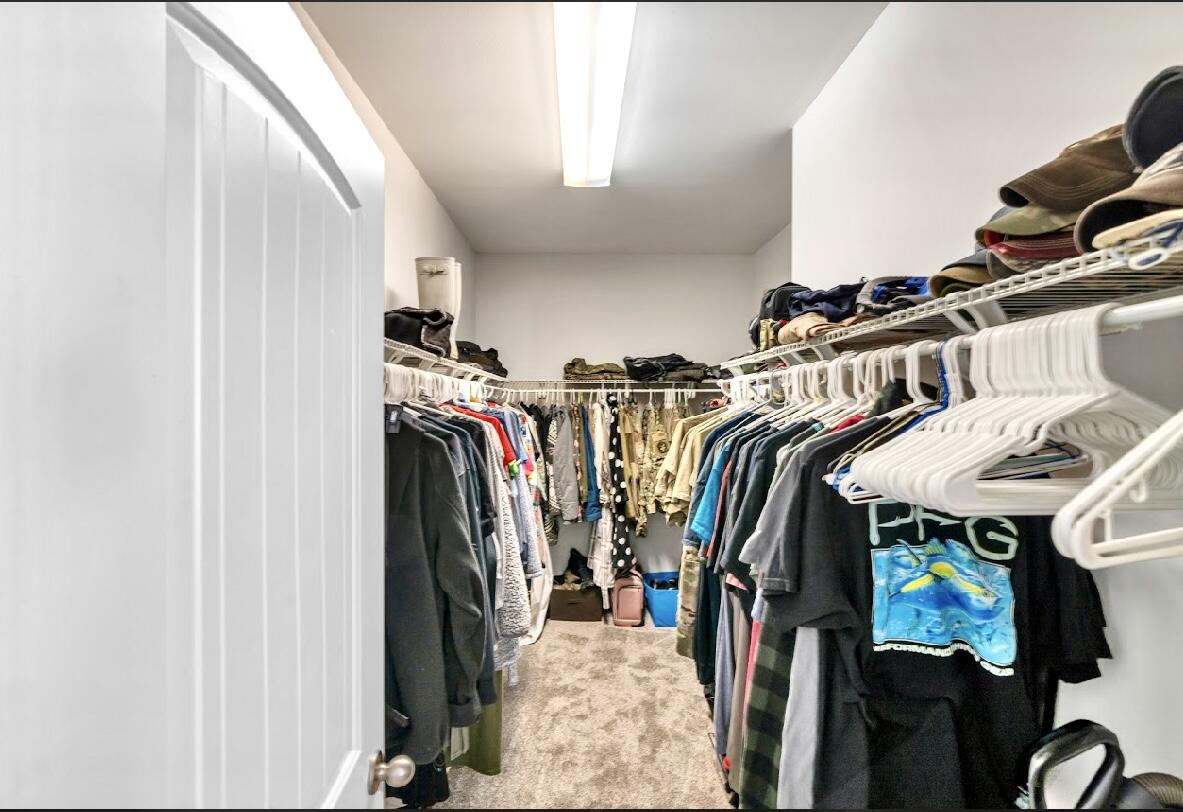 TRADITIONS AT WALTON OAKS - Residential