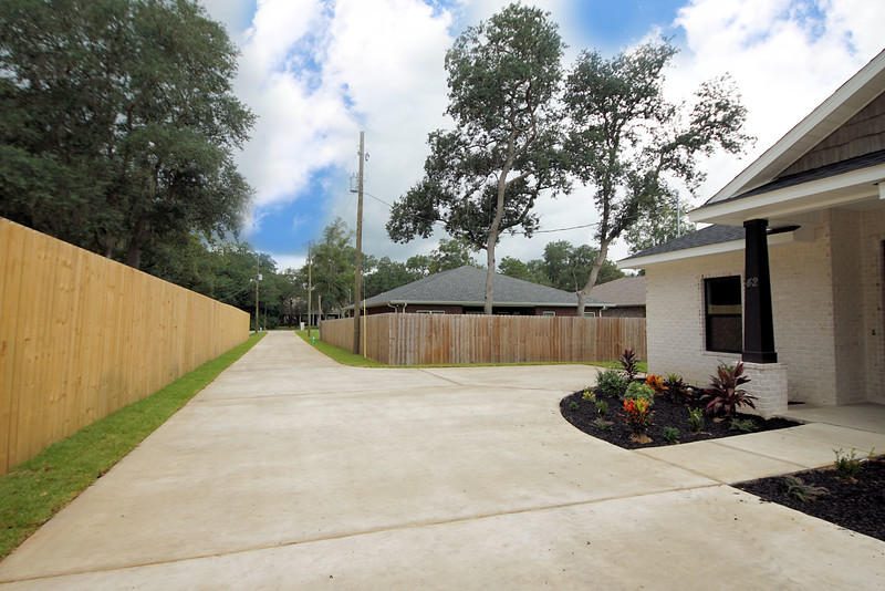 Woodland Shores - Residential