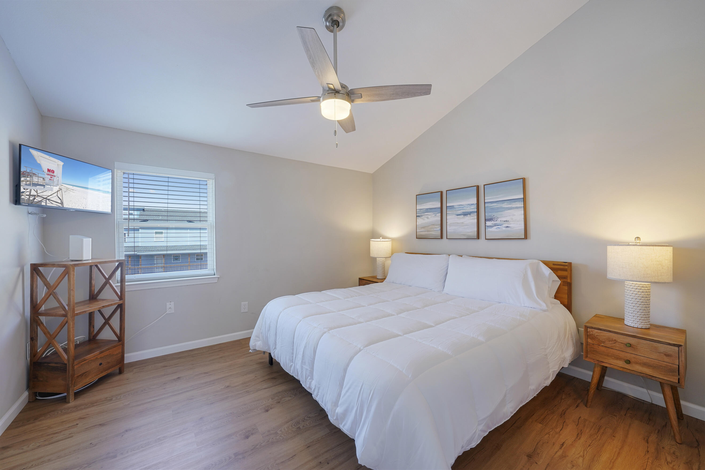 COMMODORES LANDING - Residential
