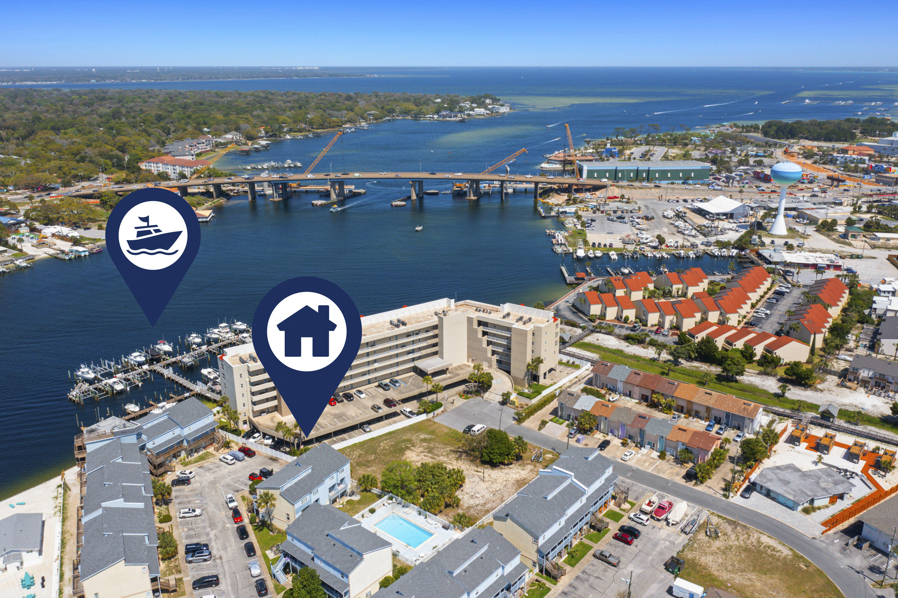 COMMODORES LANDING - Residential
