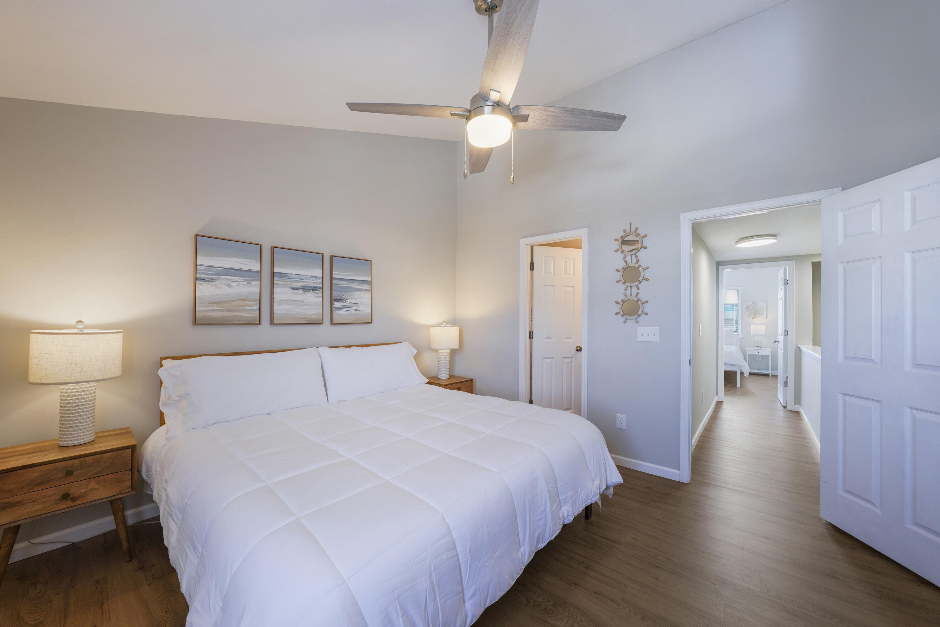 COMMODORES LANDING - Residential