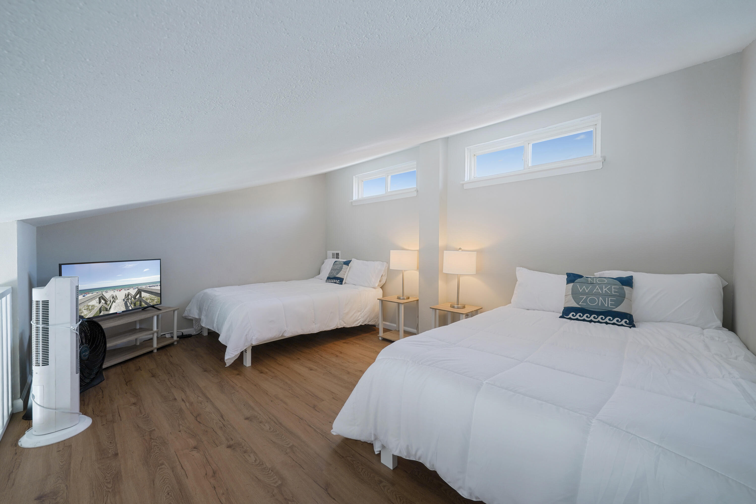 COMMODORES LANDING - Residential
