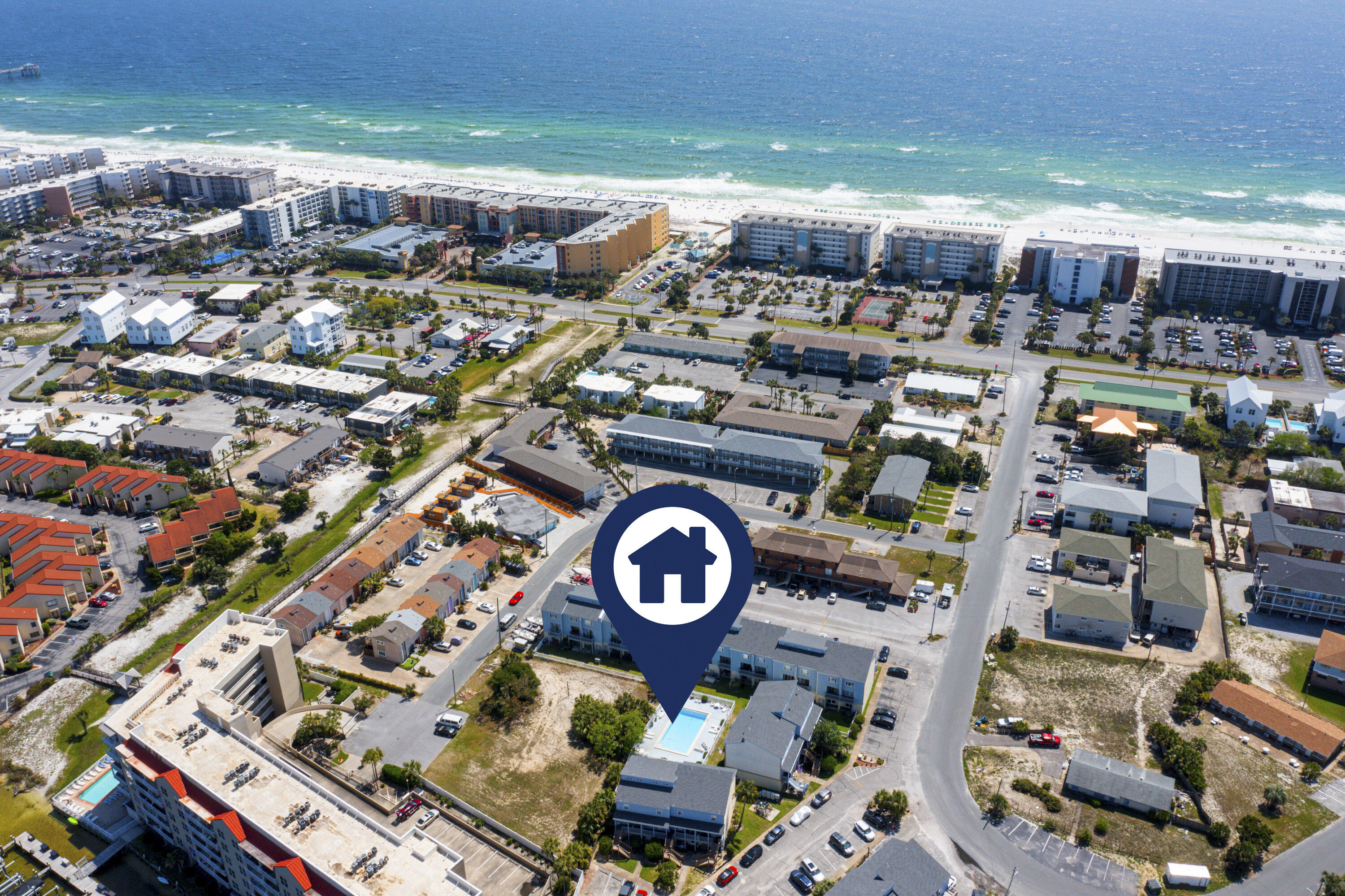 COMMODORES LANDING - Residential