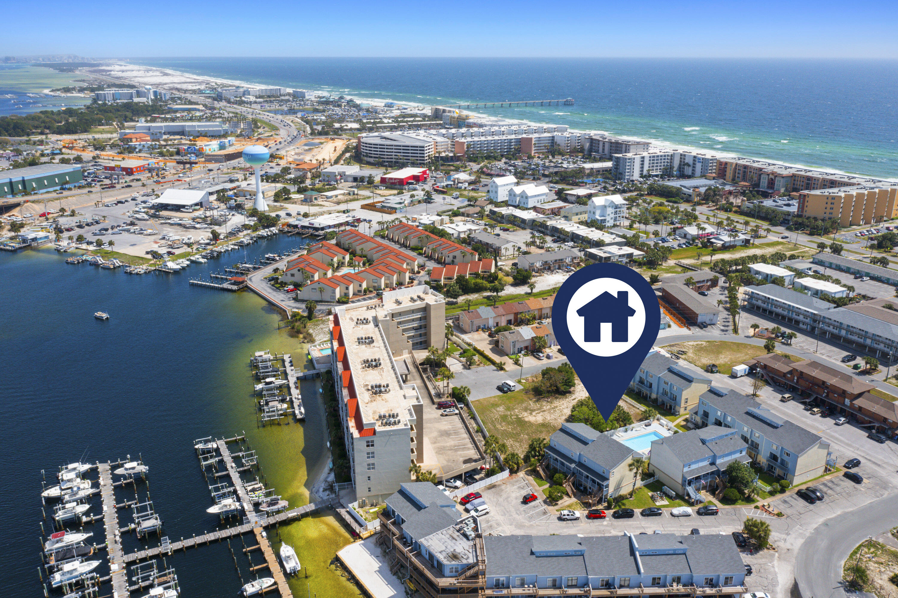 COMMODORES LANDING - Residential