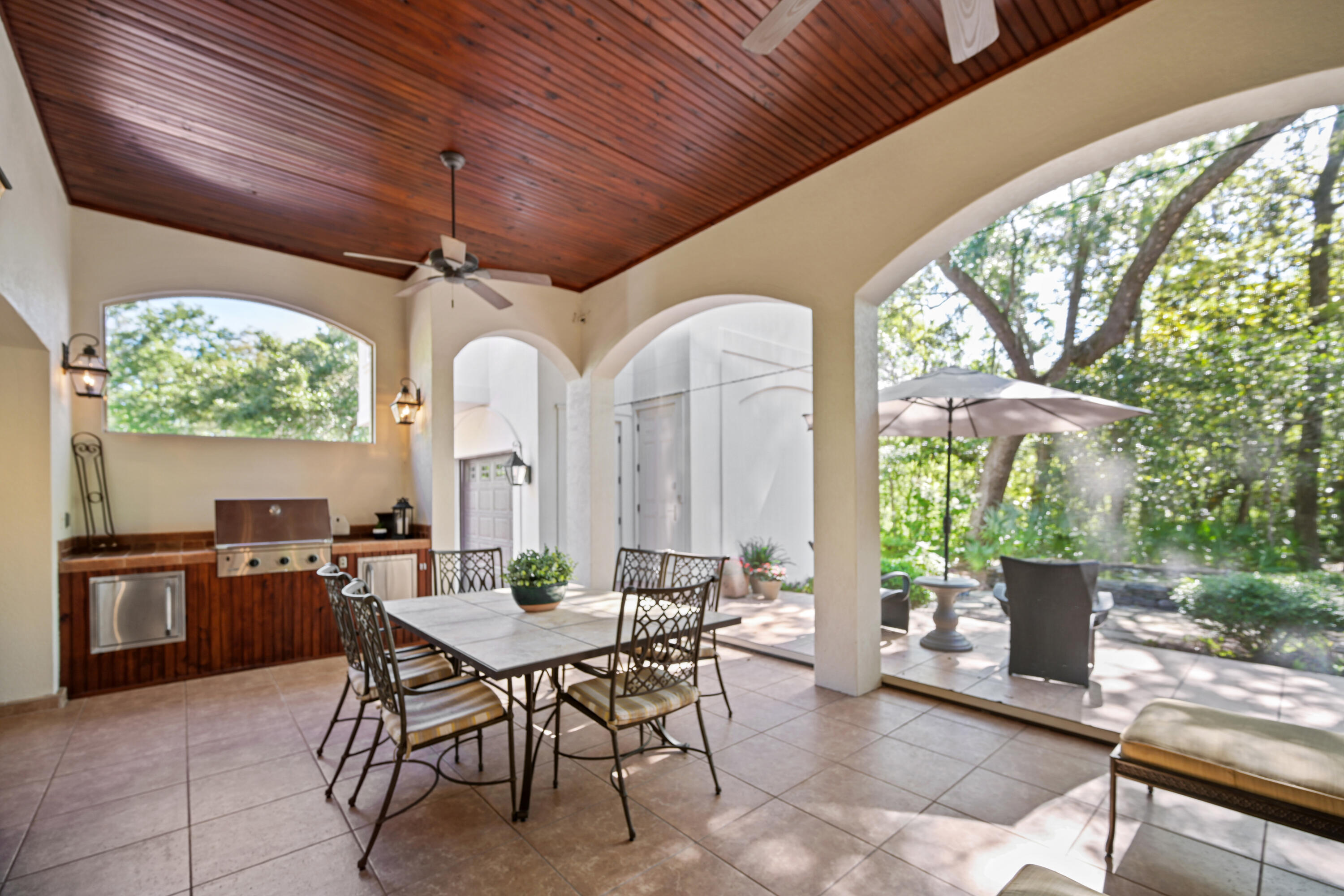 BURNT PINE EAST - Residential