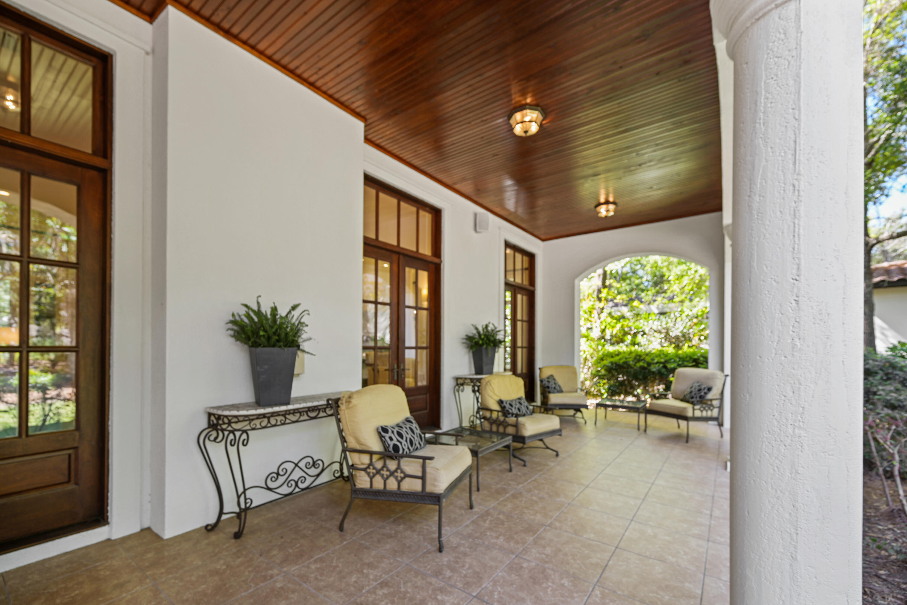 BURNT PINE EAST - Residential