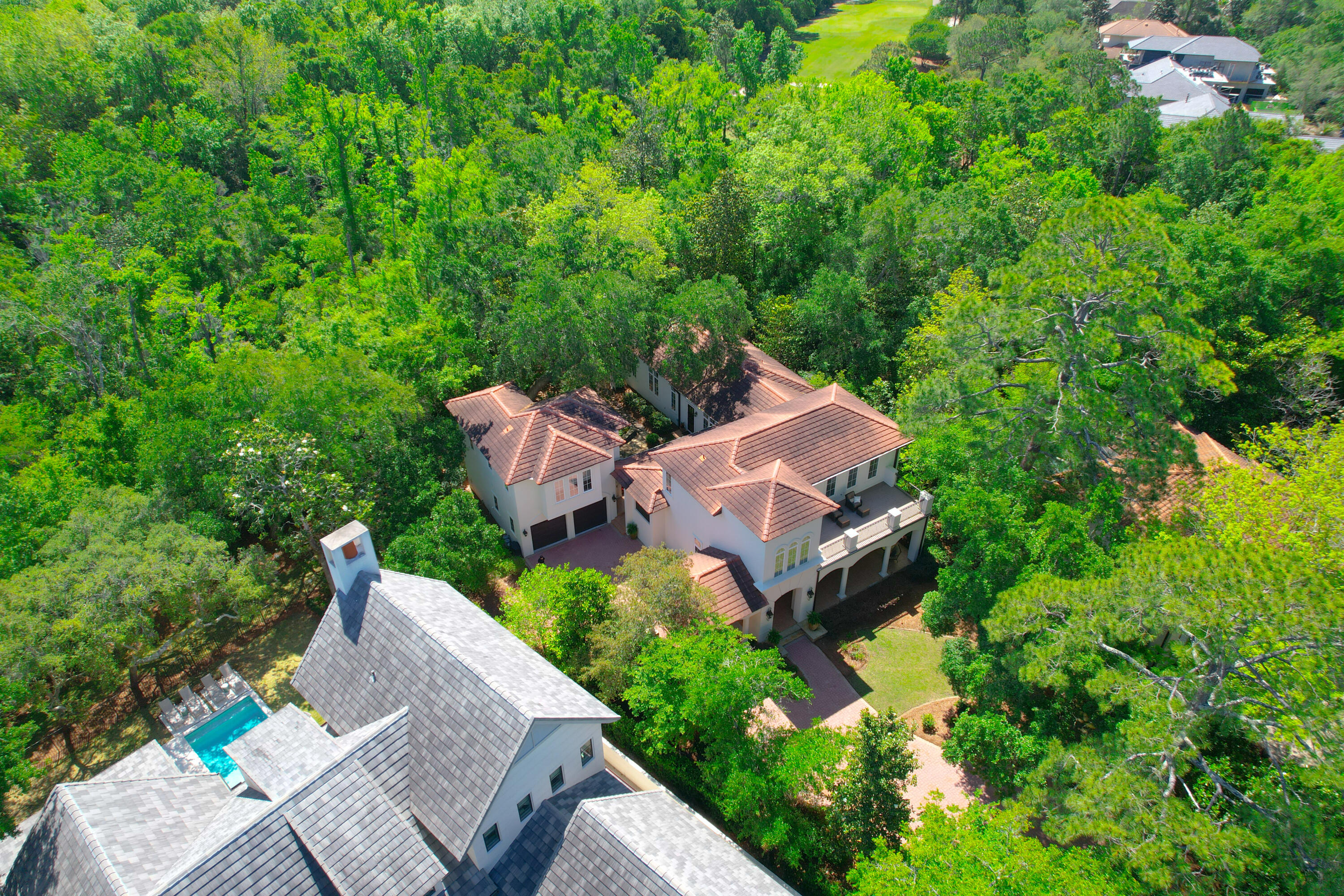 BURNT PINE EAST - Residential