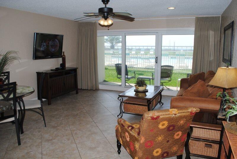 MARAVILLA CONDO 1 - Residential