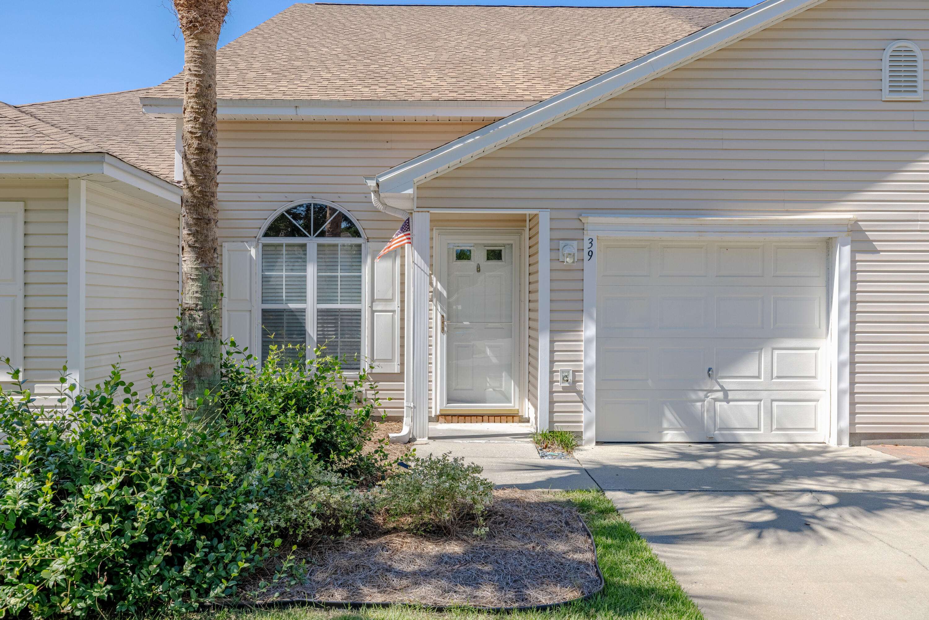 Discover this beautiful 3-bedroom townhome in the highly sought-after Palmetto Trace community, offering a perfect blend of comfort, convenience, and scenic views. Located with no backyard neighbors, you'll enjoy a serene view of the pond from your home. This spacious townhome features an inviting floor plan with a ground-floor master suite for ultimate privacy, and two additional bedrooms on the second level. A unique third room provides versatile options--it could be your ideal bunk room, workout space, or home office. The home is well-maintained with a roof that's only a year old and an HVAC system that's just two years old. Additionally, there's a finished area in the garage, perfect for a hobby room or an additional office. (SEE ADDITIONAL REMARKS FOR CONT. DESCRIPTION)