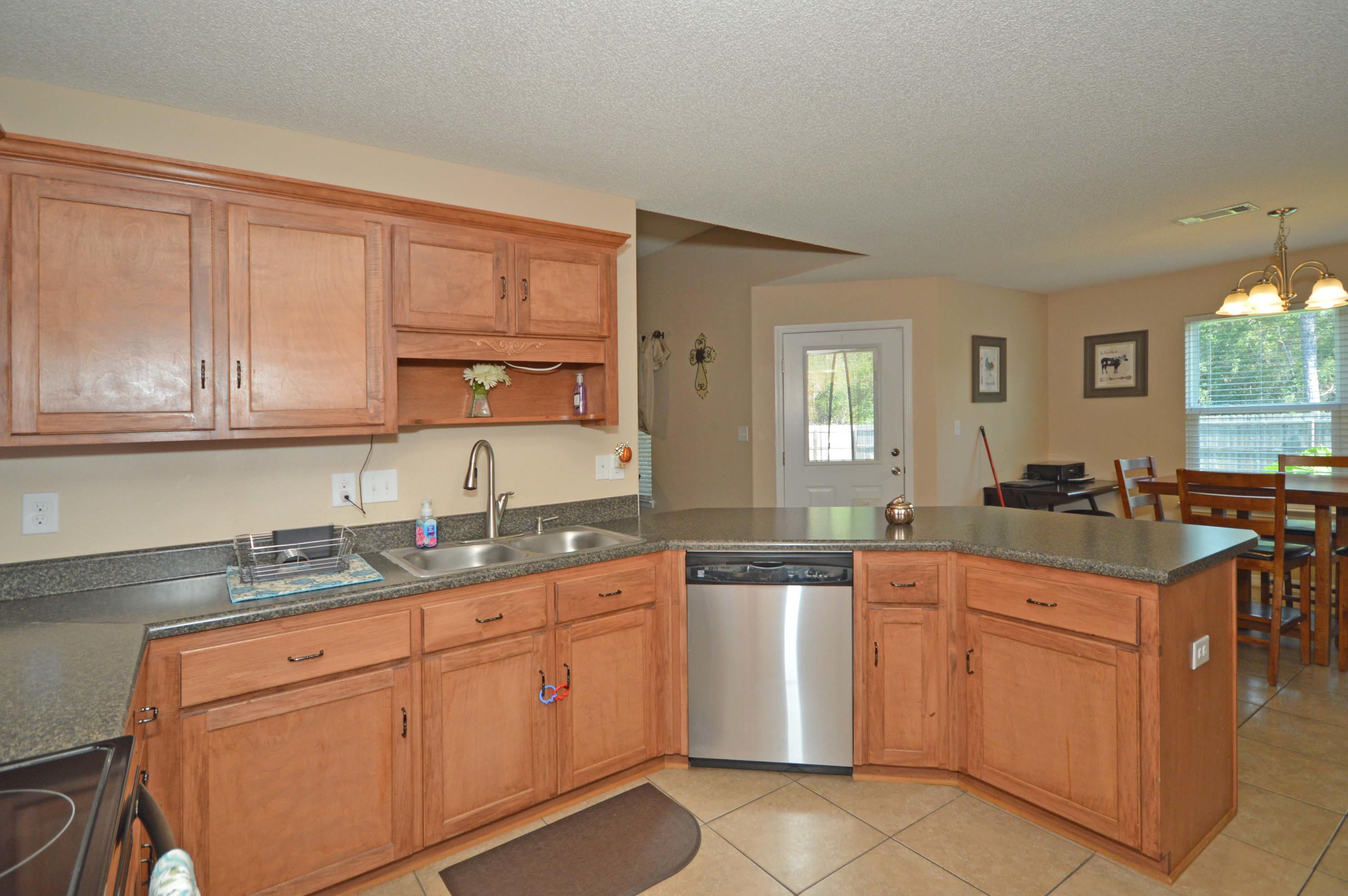 Dianes Landing - Residential