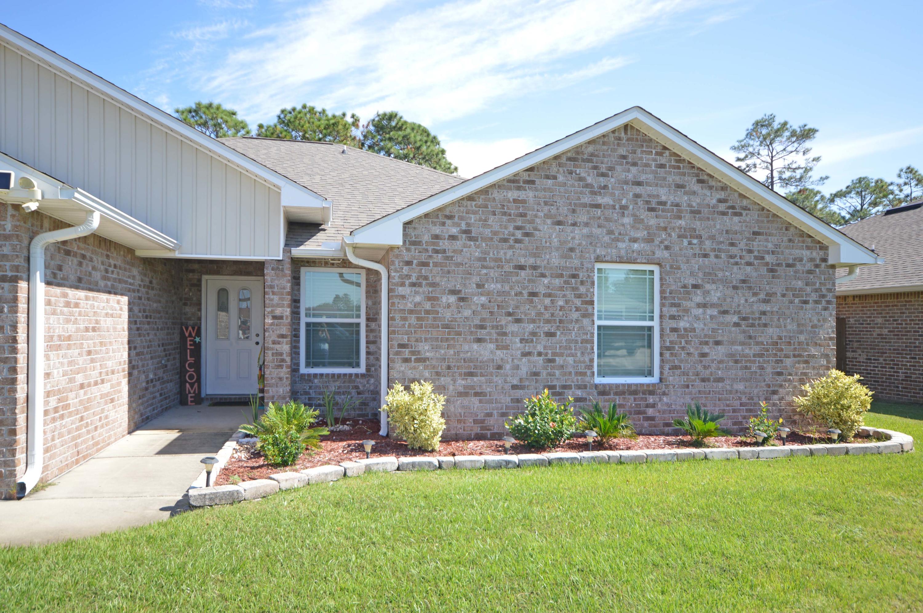 Dianes Landing - Residential