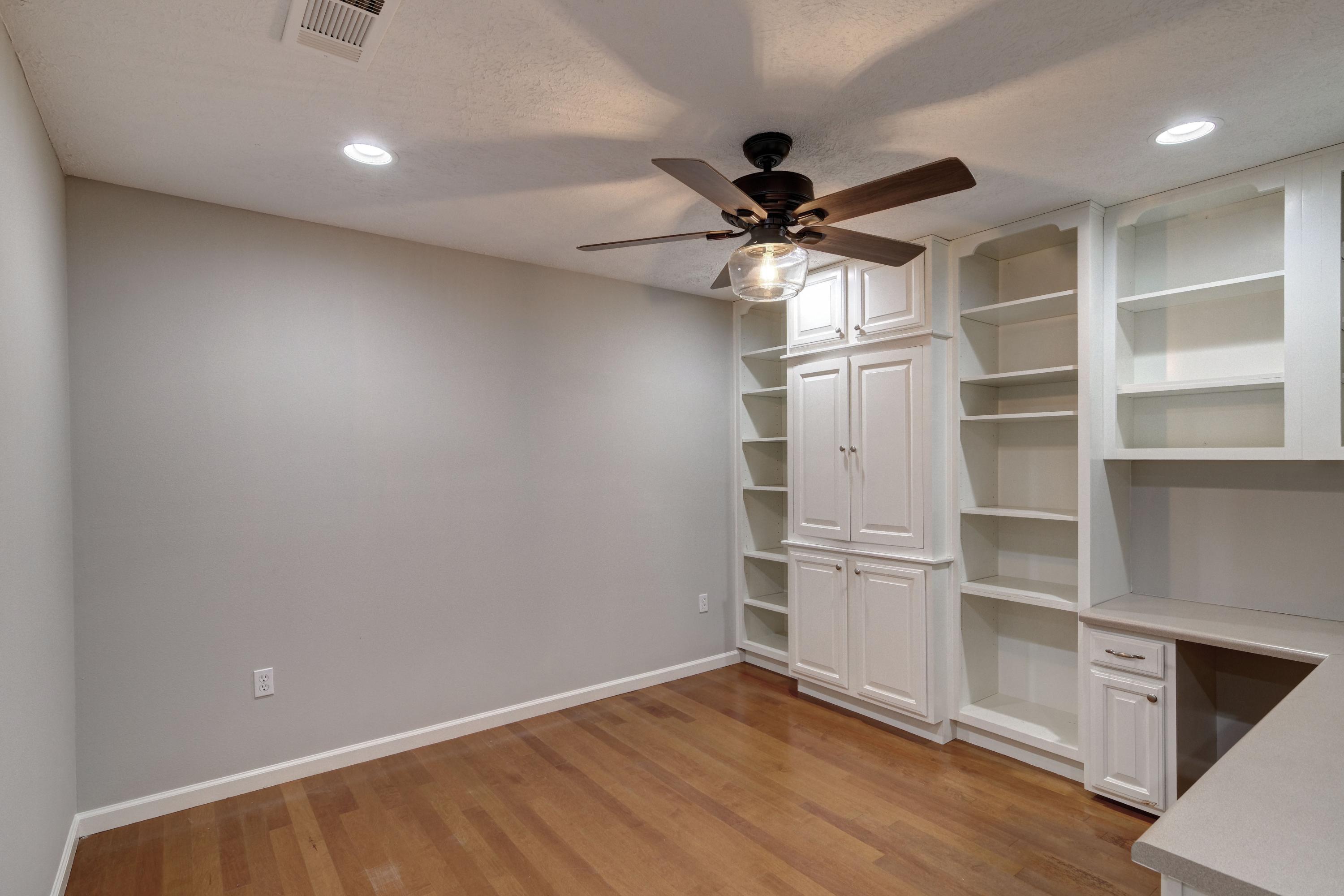 TIGER LAKE - Residential