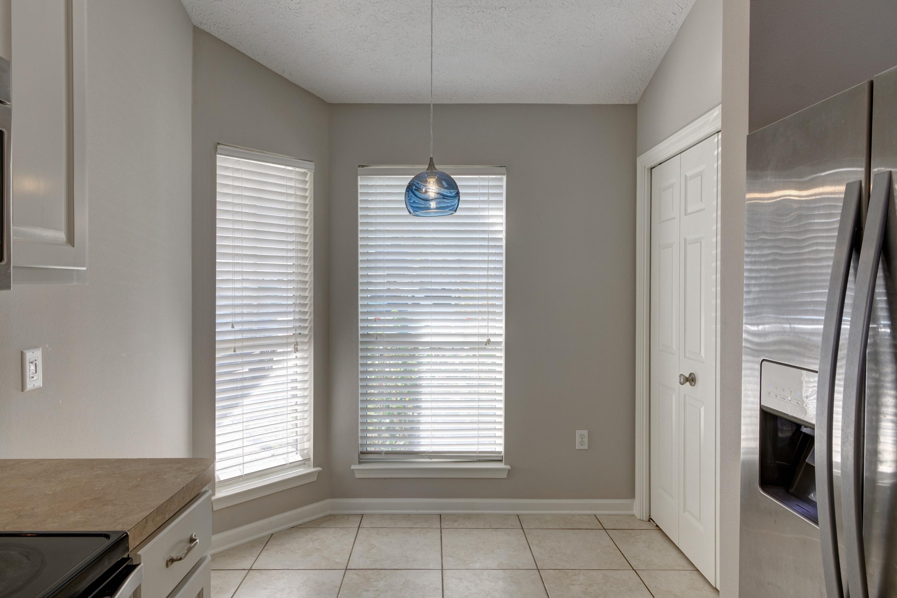 TIGER LAKE - Residential