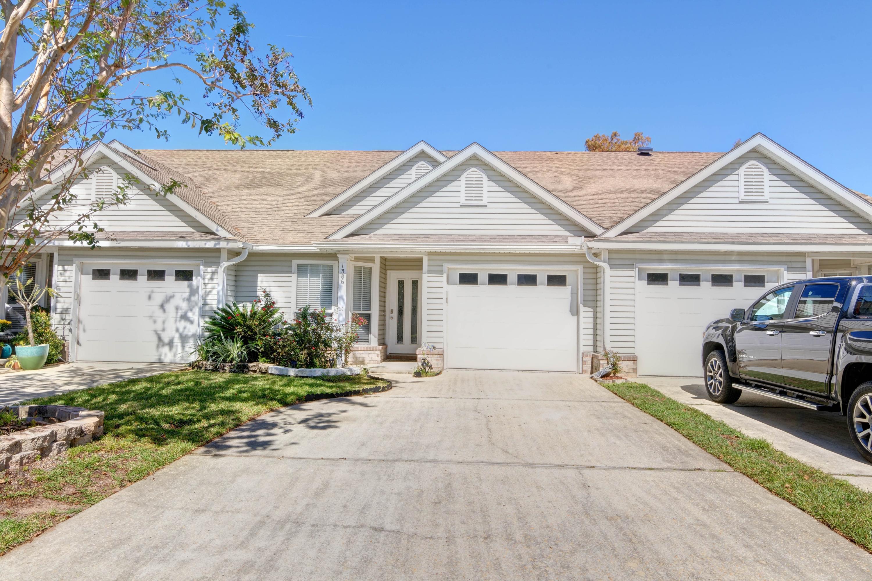 TIGER LAKE - Residential