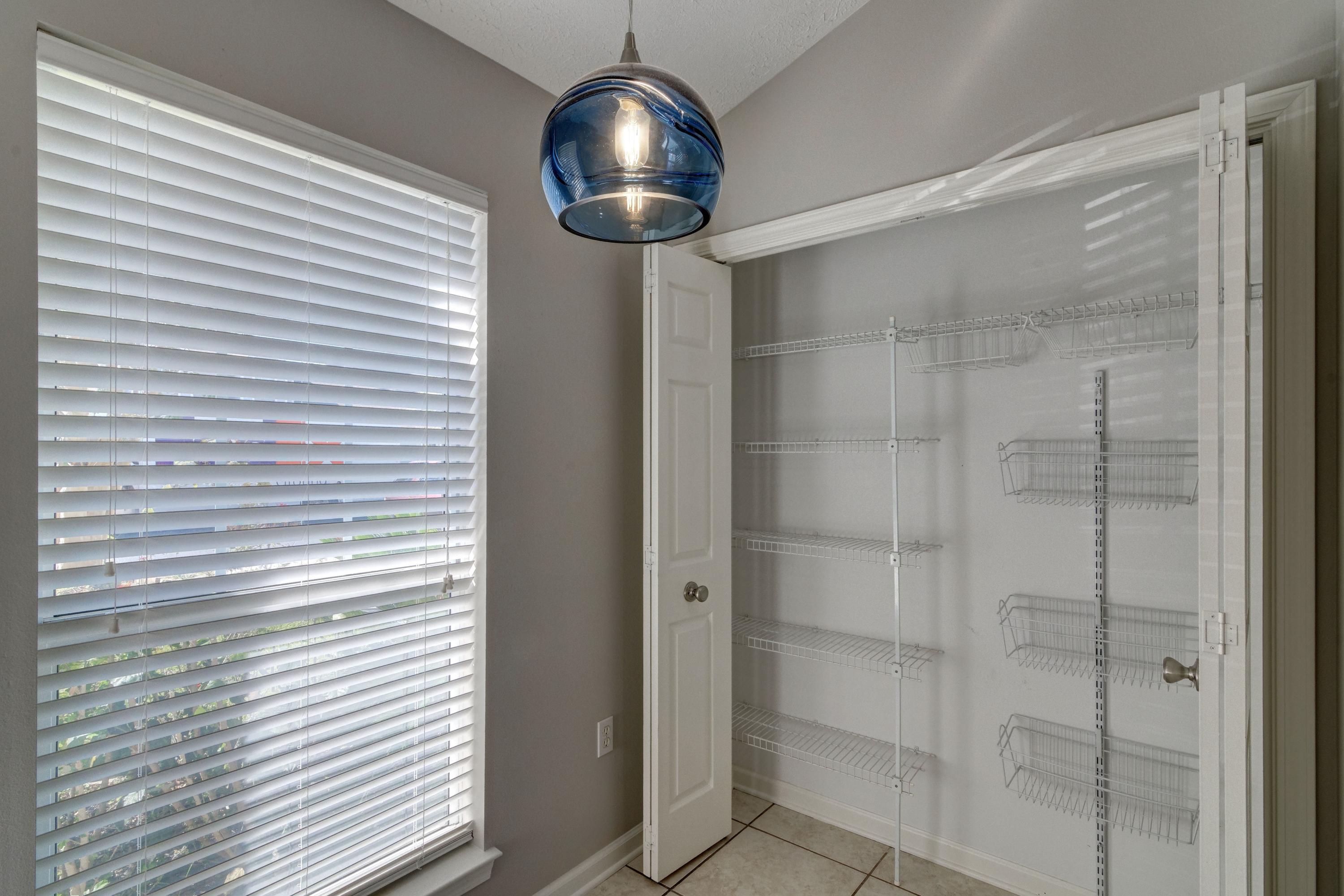 TIGER LAKE - Residential