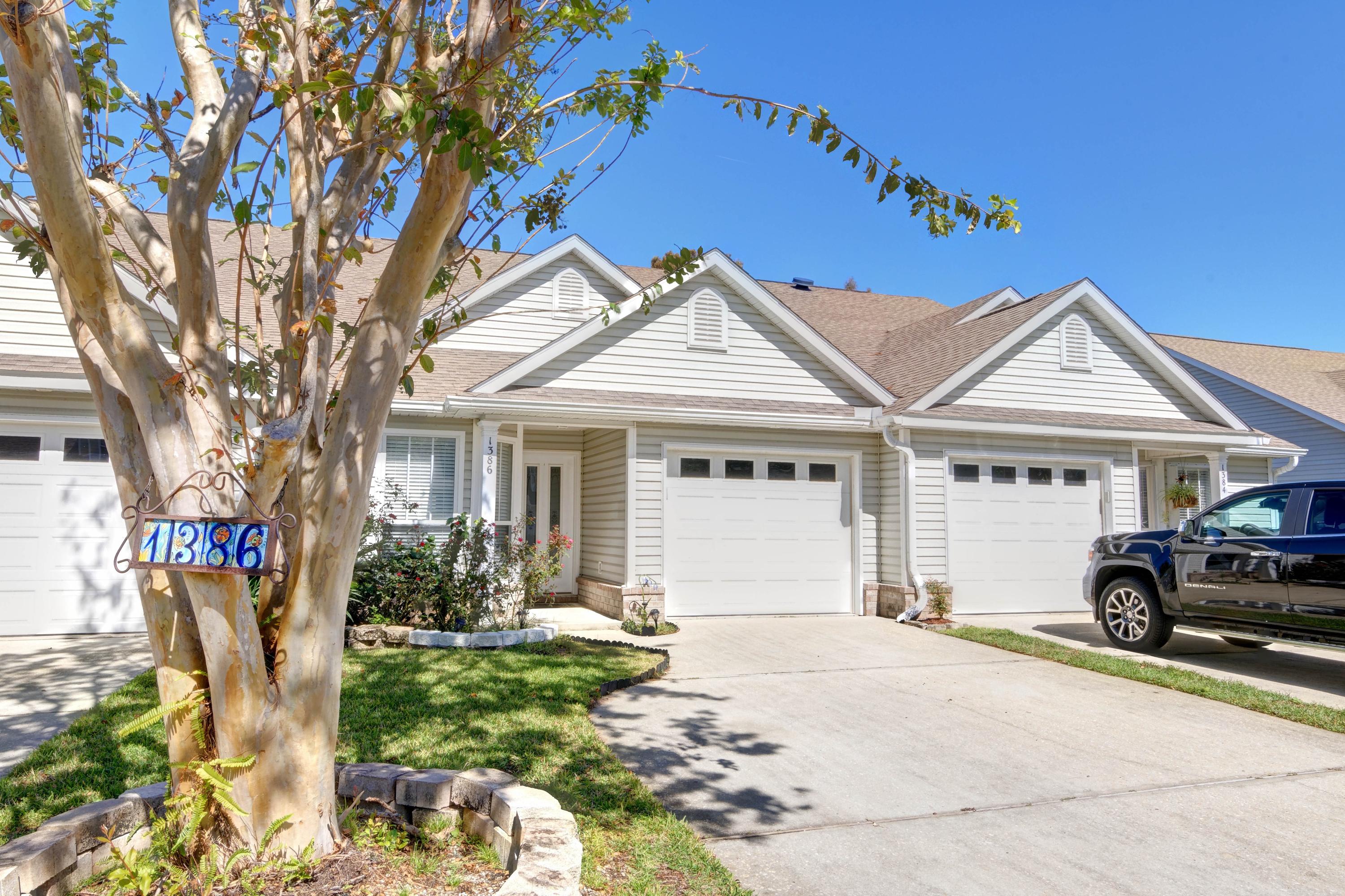 TIGER LAKE - Residential